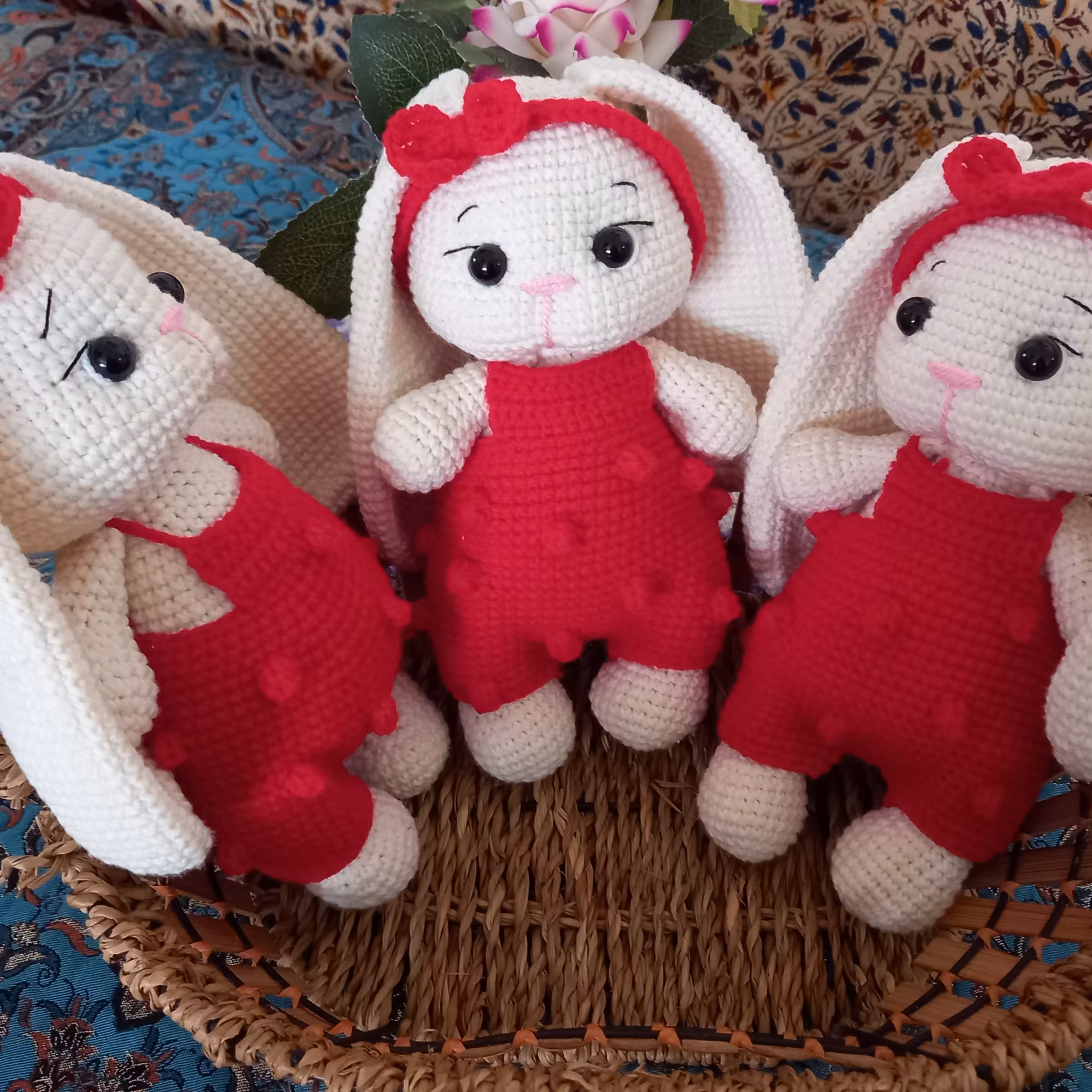 عروسک خرگوش بلفی