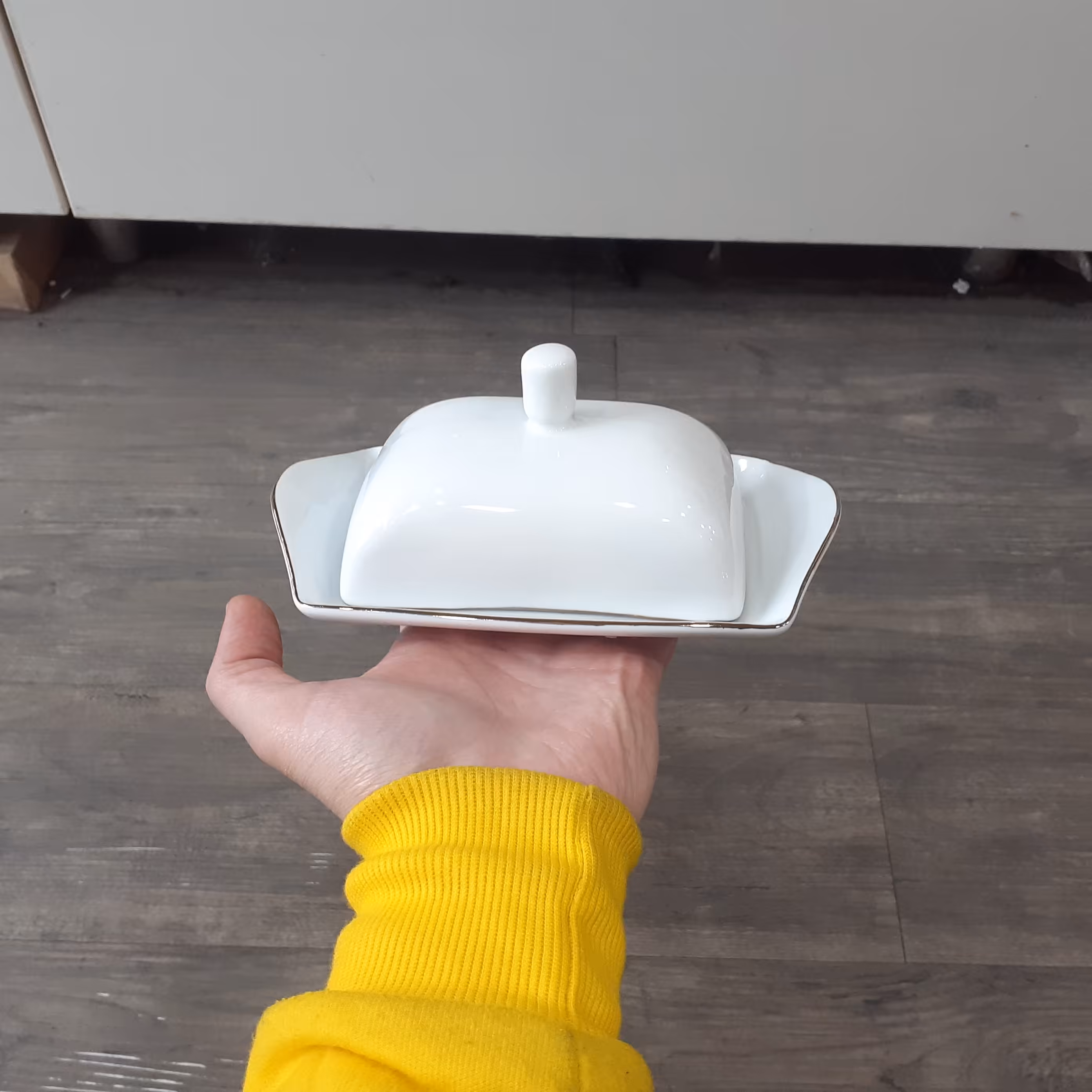 کره یا پنیر خوری چینی لب طلا کیفیت عالی مناسب صبحانه 