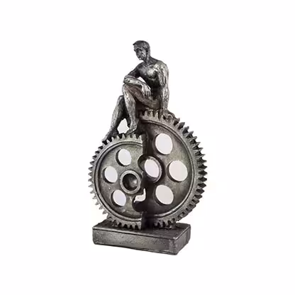 مجسمه مرد تلاشگر نقره ای