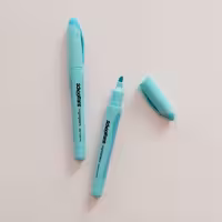 ماژیک هایلایتر قلمی آبی رنگ نوک نمدی برند اسکول فنس