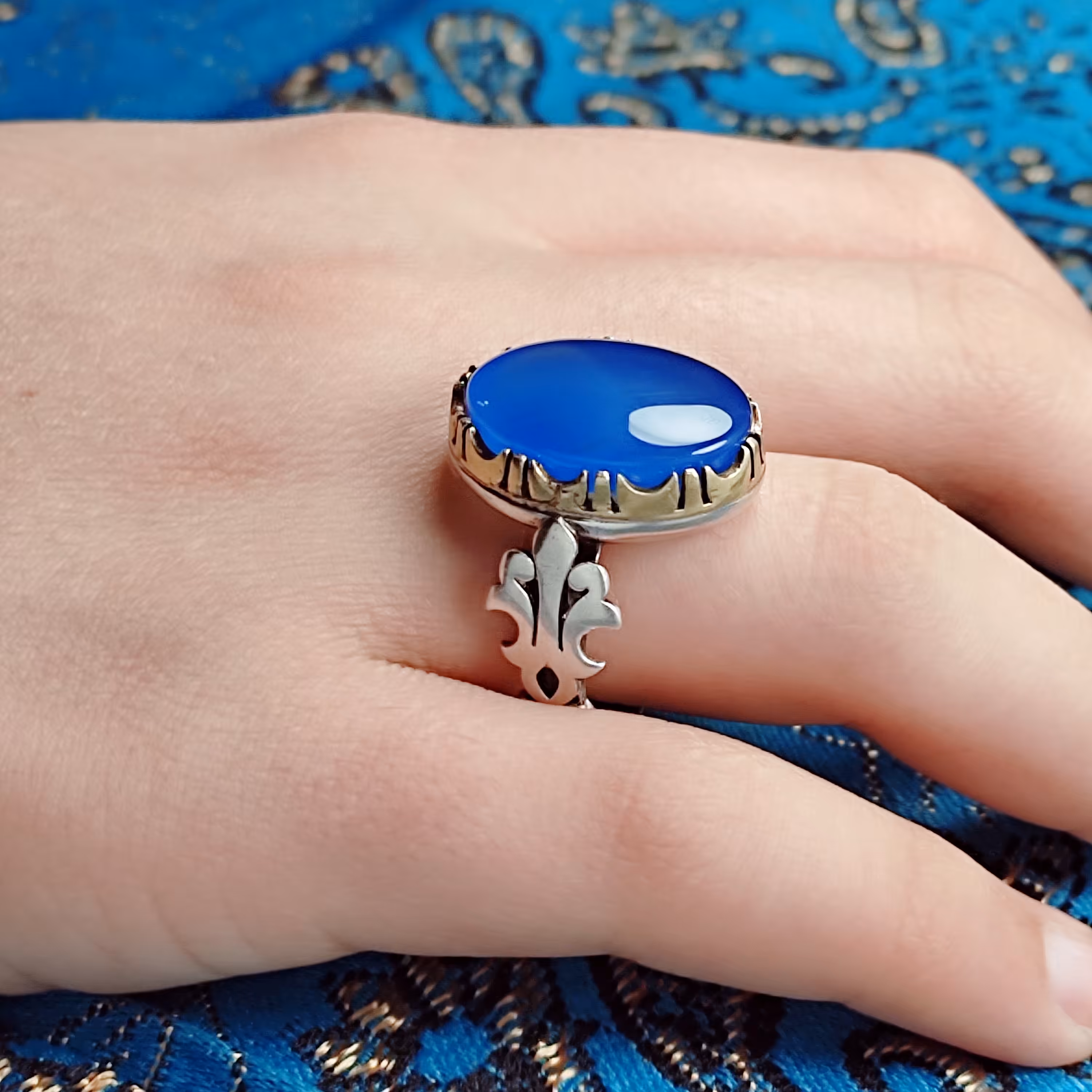 انگشتر نقره عقیق آبی