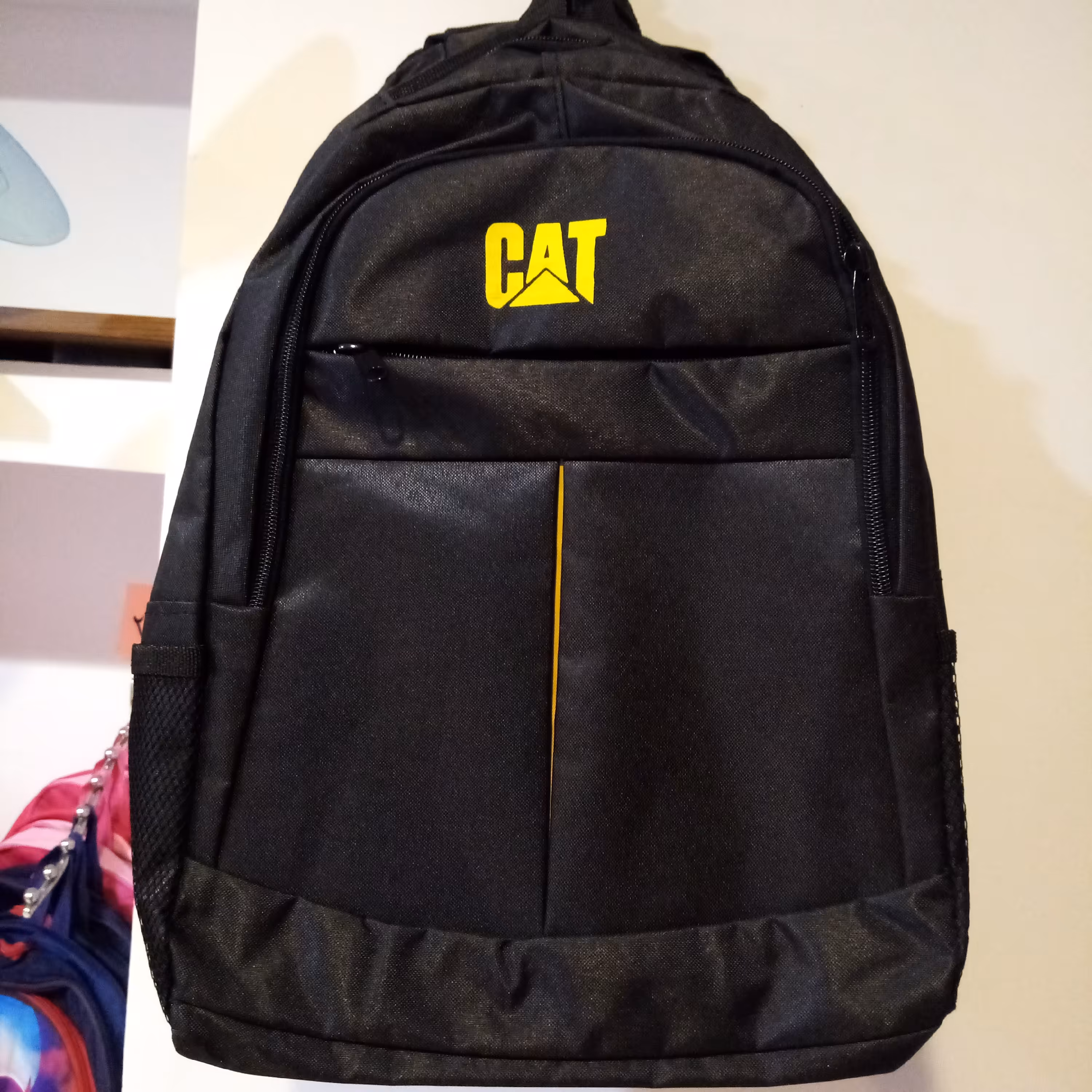 کوله طرح نایک و cat