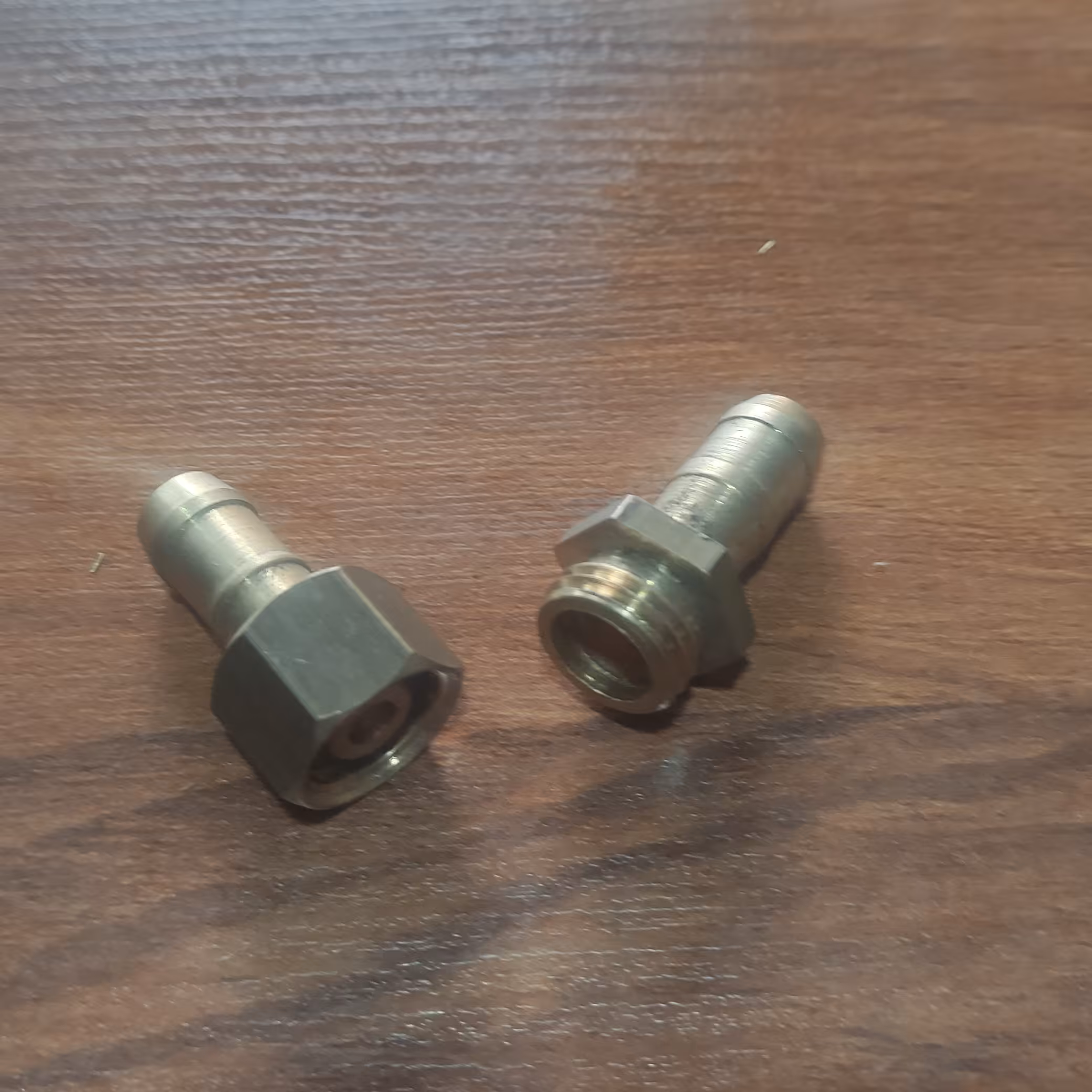 رابط نر و ماده شیلنگ سمپاش سایز 10