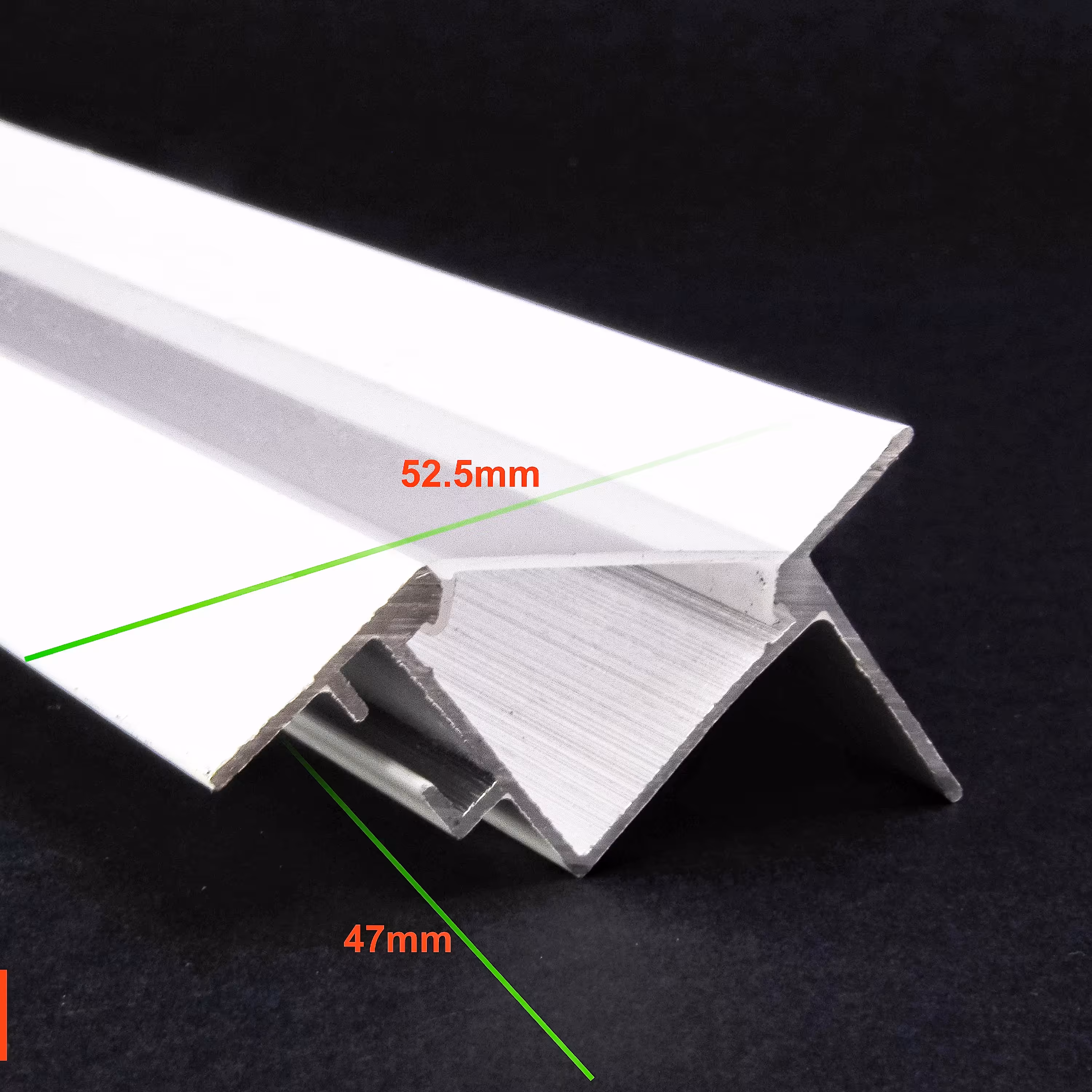 پروفیل لاین نوری کد B31 شاخه 3 متری مشکی و سفید  چراغ خطی لاینر.(ارسال با باربری و هزینه ارسال بصورت پس کرایه میباشد)