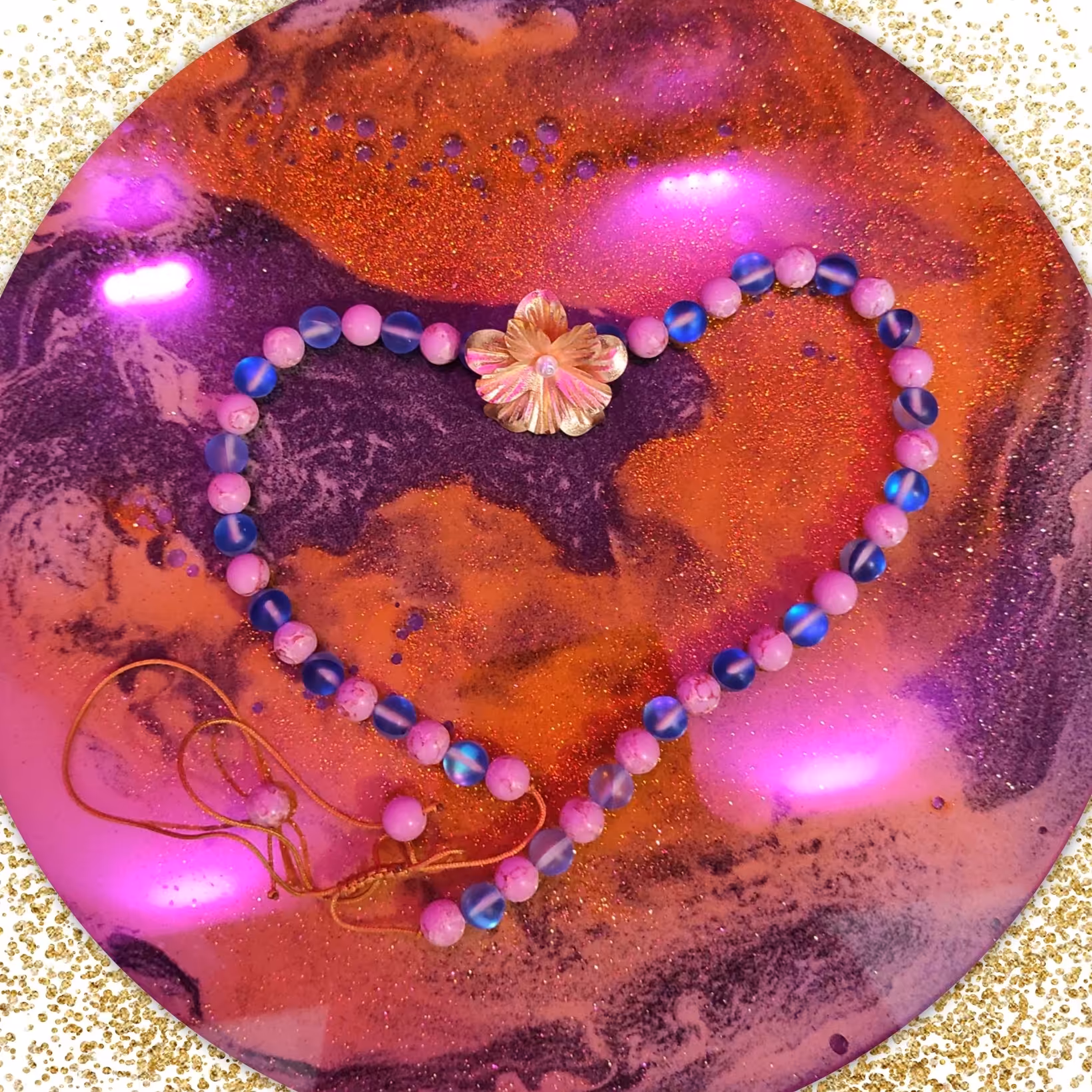 گردنبند با نگین روکش طلا بسیار زیبا محصول کشور امارات 