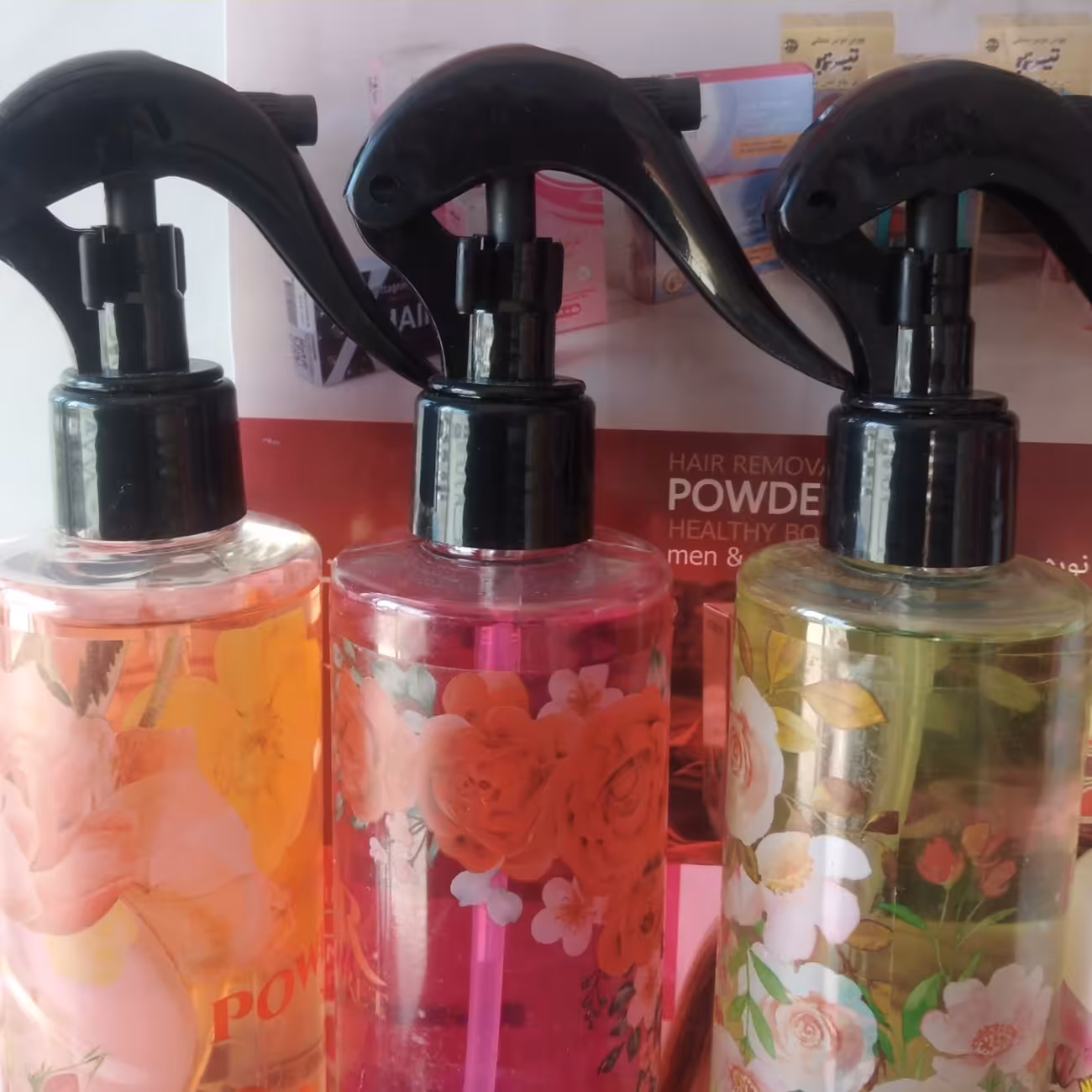 اسپری خوش بوکننده هوا بر پایه آب ( عددی )