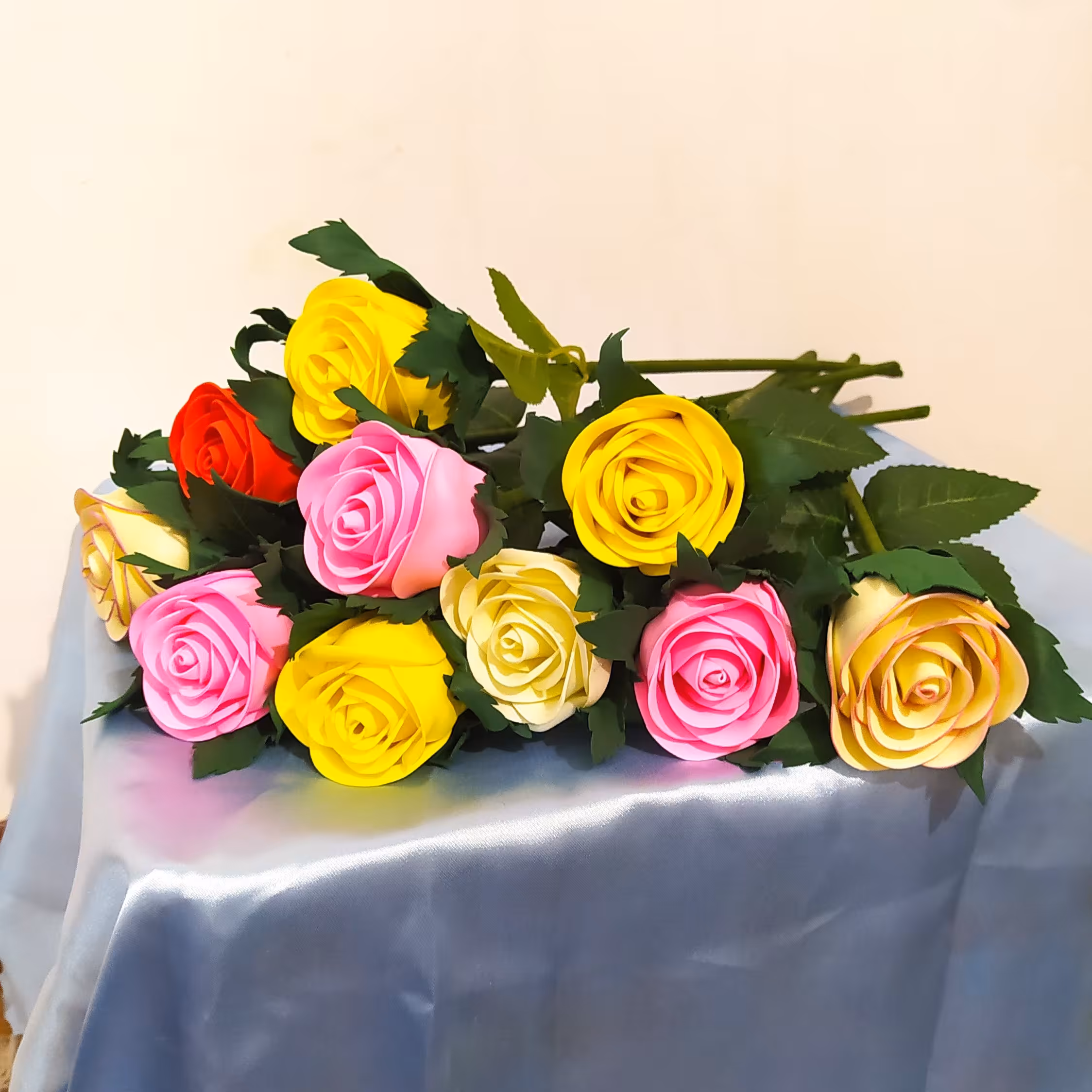 گل مصنوعی،غنچه ،رز