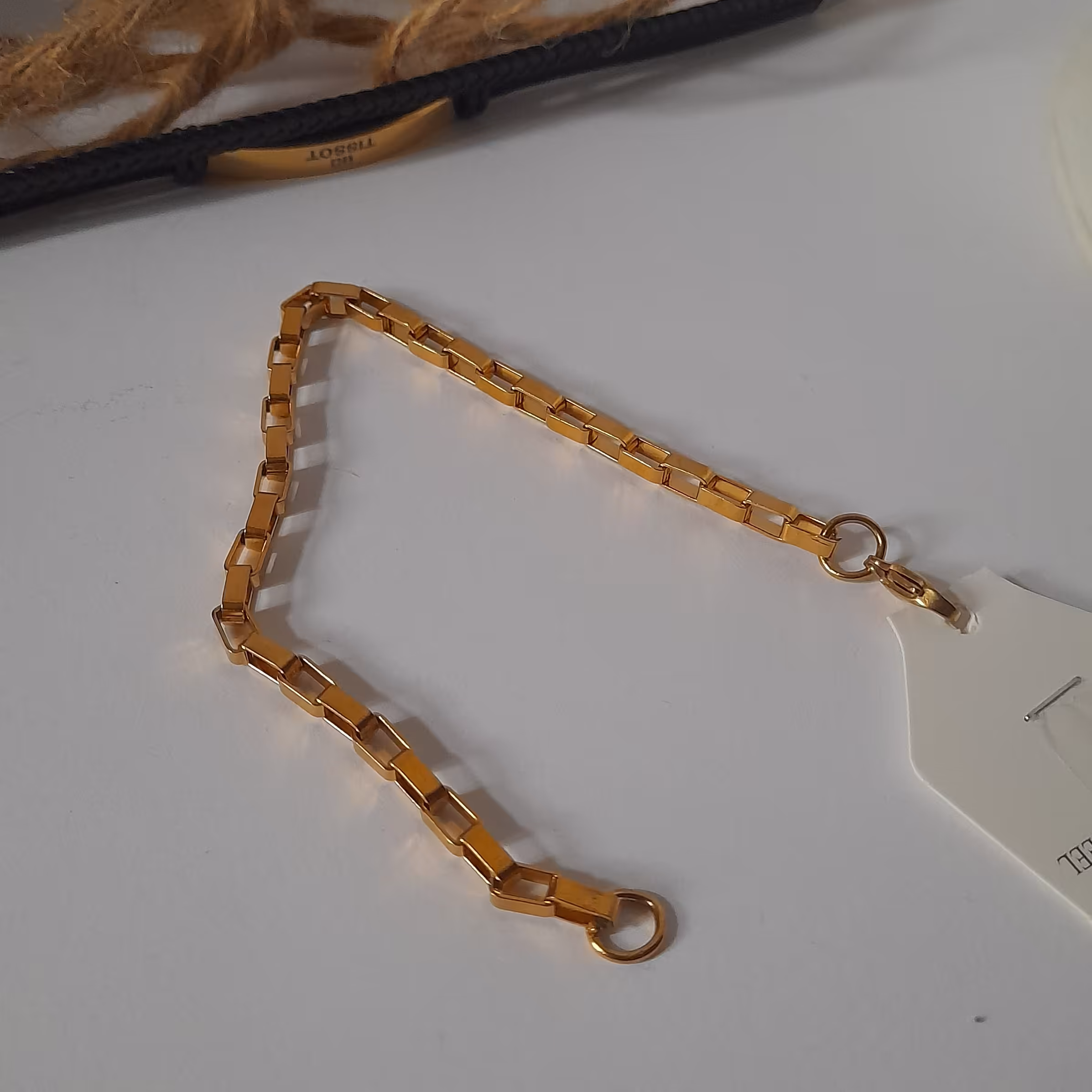 دستبند زنجیر بافت طلایی