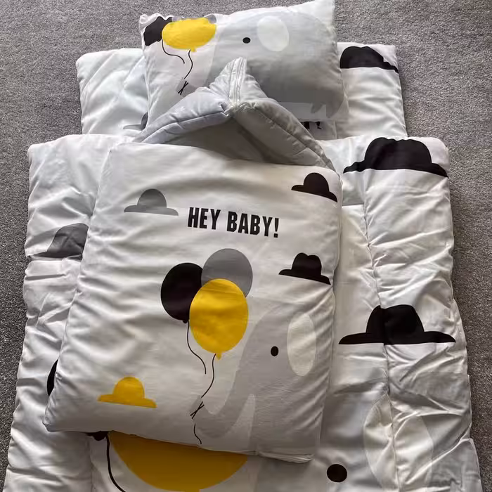 سرویس خواب نوزاد،طرح فیل و بادکنک زرد،جنس عالیه مخمل،الیاف بدون حساسیت