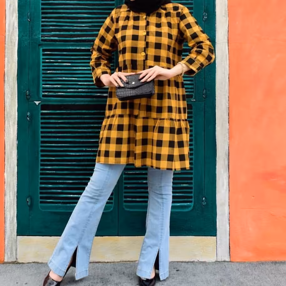 مانتو عروسکی چهارخونه فری سایز قد حدود 85(حراجی)