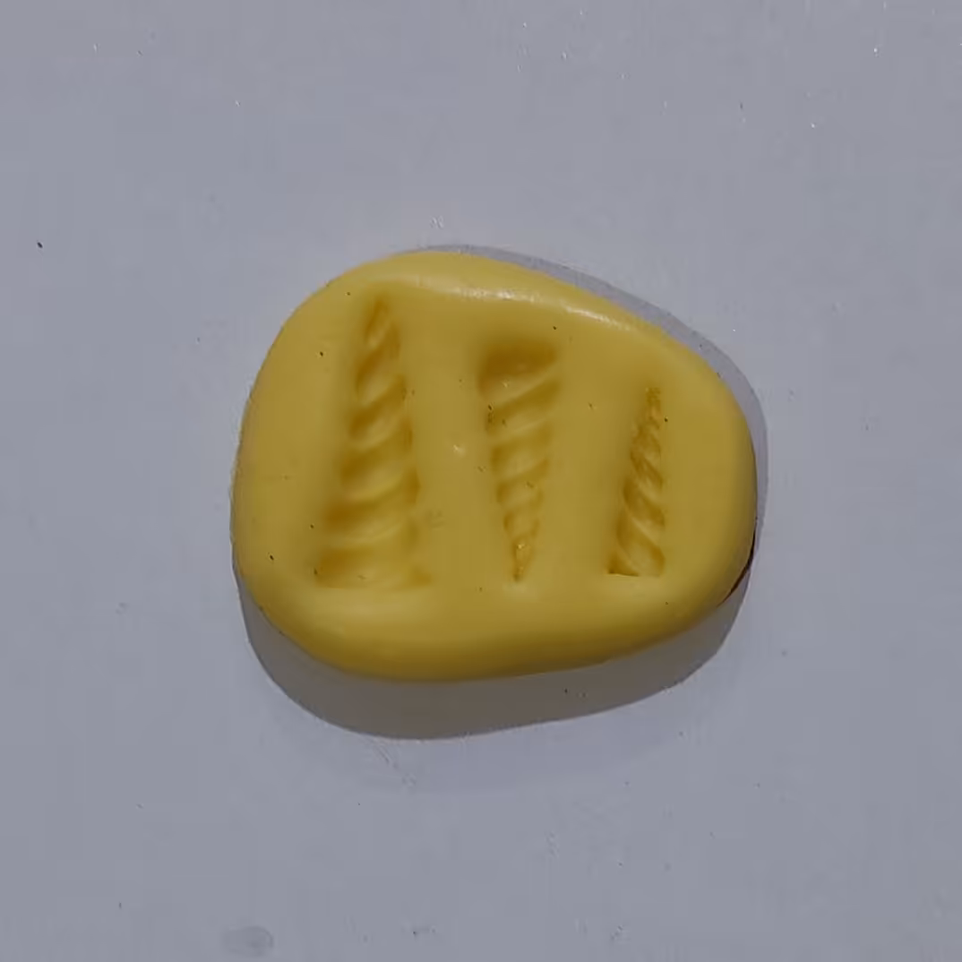 مولد شاخ یونیکورن کوچک 3 تایی  6 در 5 سانت