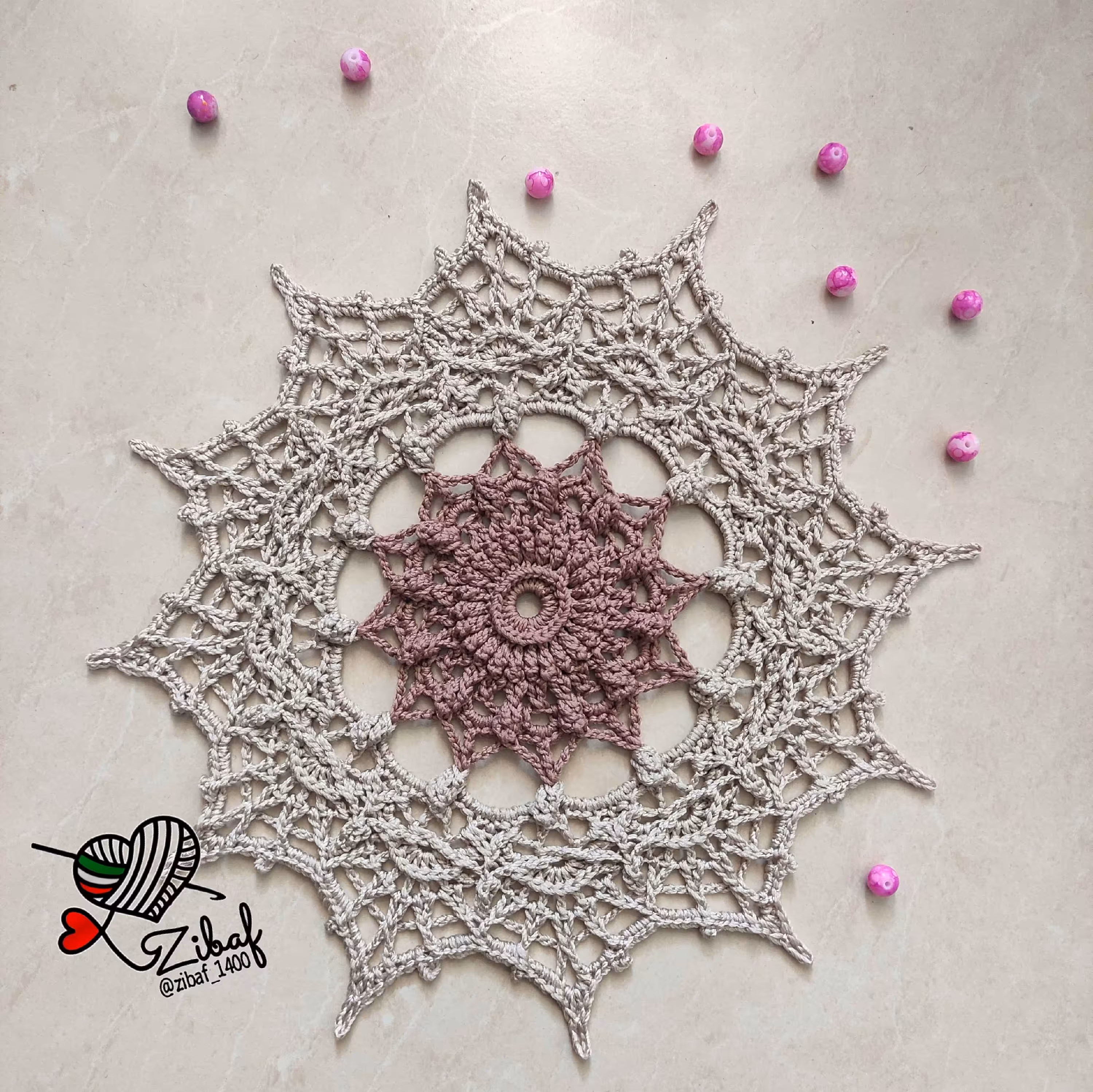 مینی ماندالای هالی مناسب رومیزی قطر27سانت