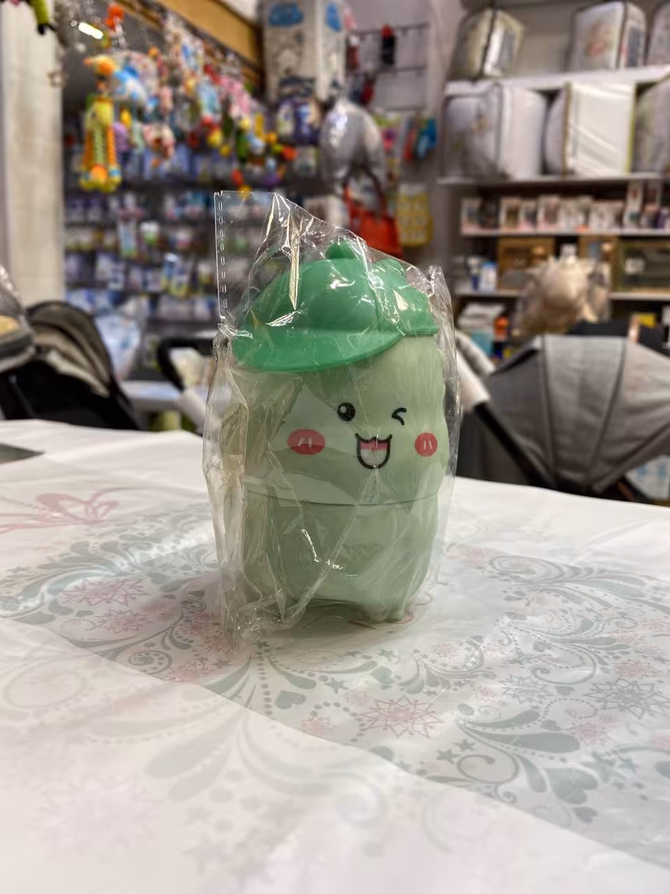 ست مانیکور طرح تخم مرغی کلاهدار