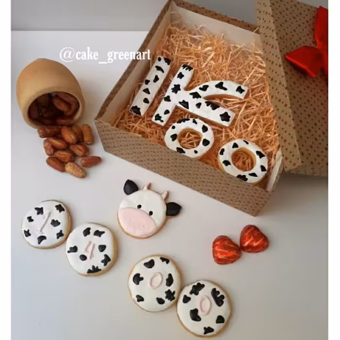 کوکی سال 1400 _ کوکی طرح گاو _ کوکی عید _کوکی نوروز _ کوکی با رویال آیسینگ_ کوکی با نماد سال 1400