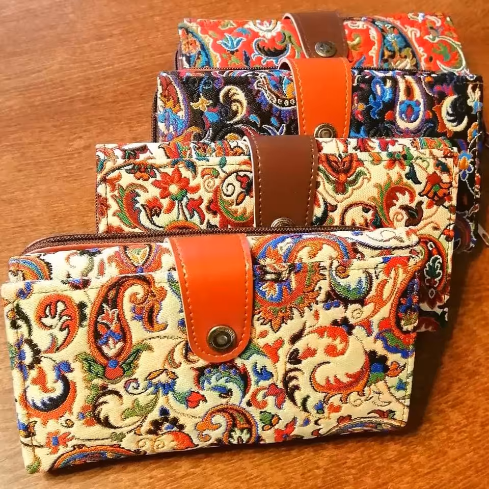 کیف پول ترمه پشت چرم در رنگ های متنوع