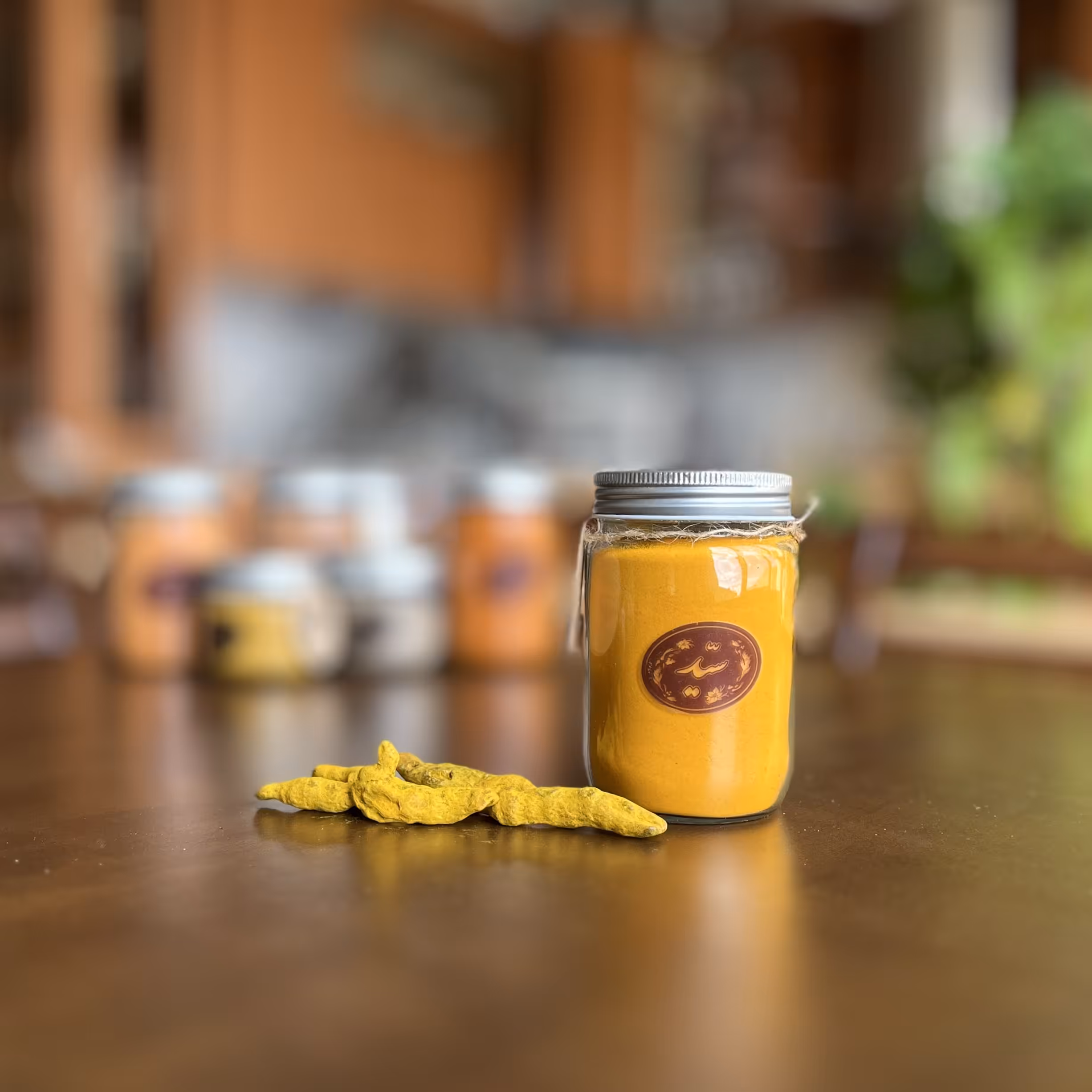 زردچوبه شیشه بزرگ