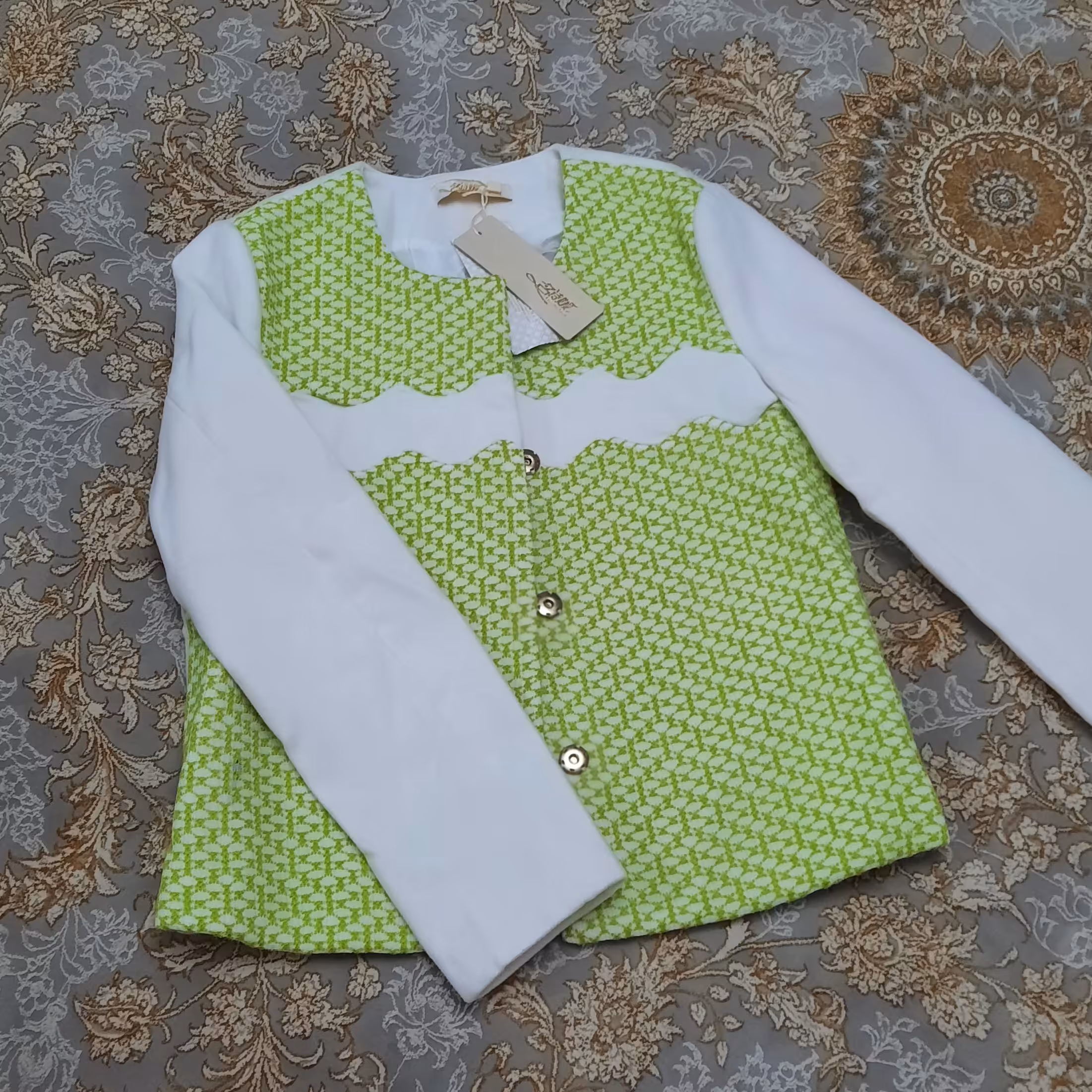 کت پاییزه کوتاه زنانه