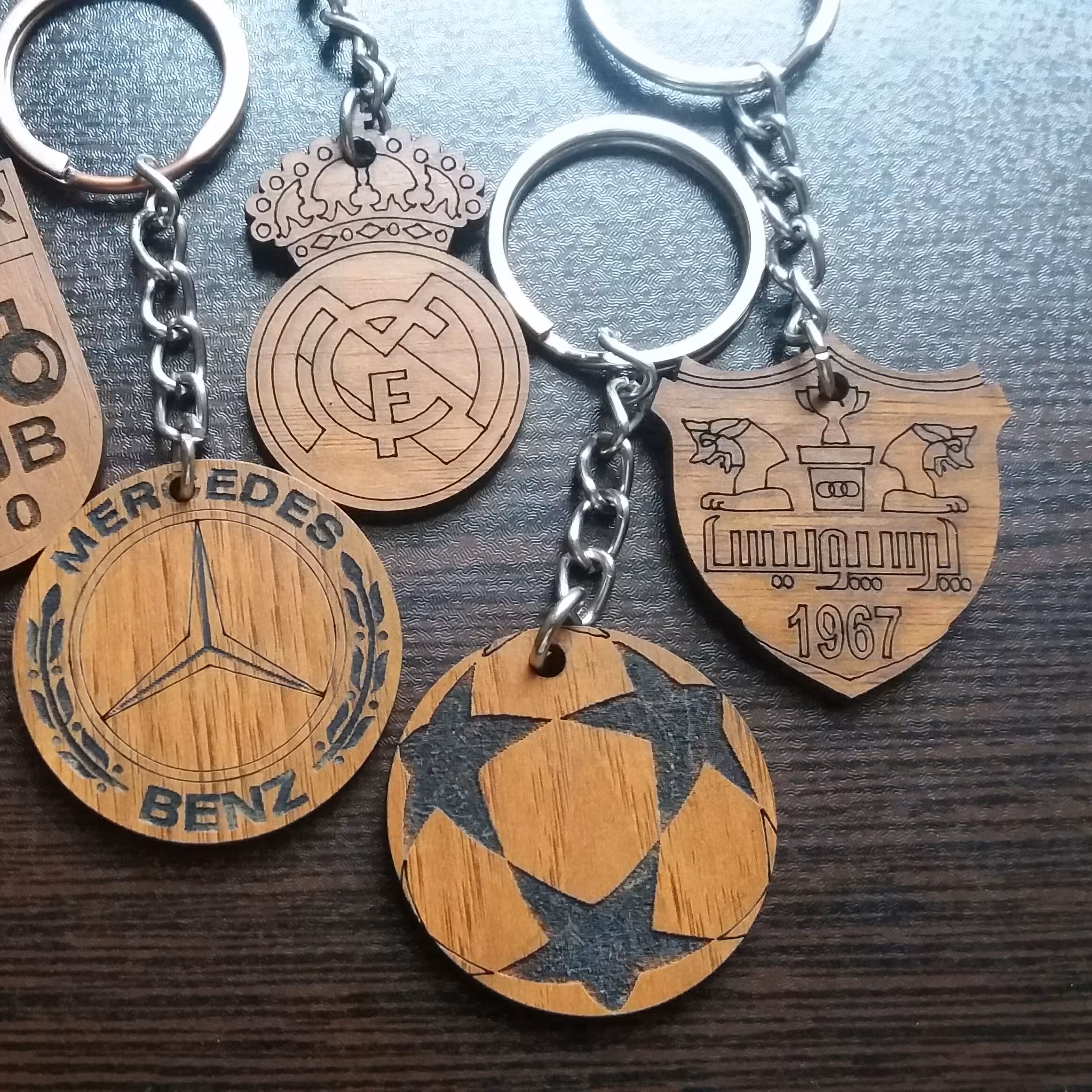 پک 2عددی جاسوییچی چوبی ابعاد چوب 4*4 سانت برش لیزری