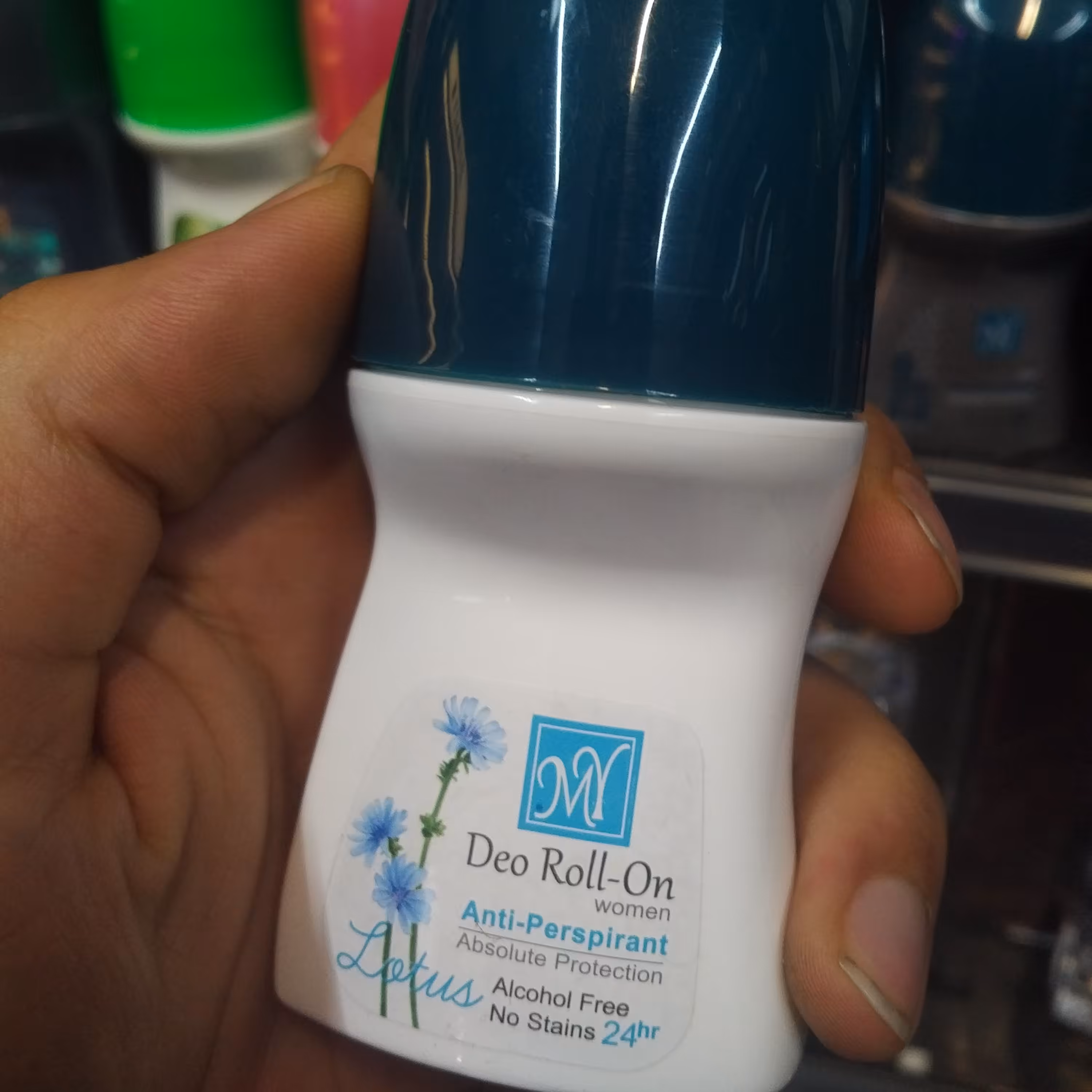 مام رول زنانه مای در سه مدل با رایحه های جذاب و دوست داشتنی