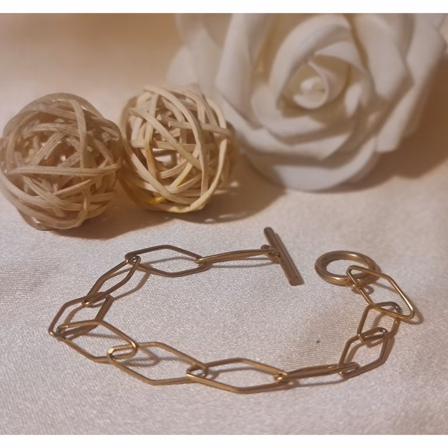 دستبند زنجیری