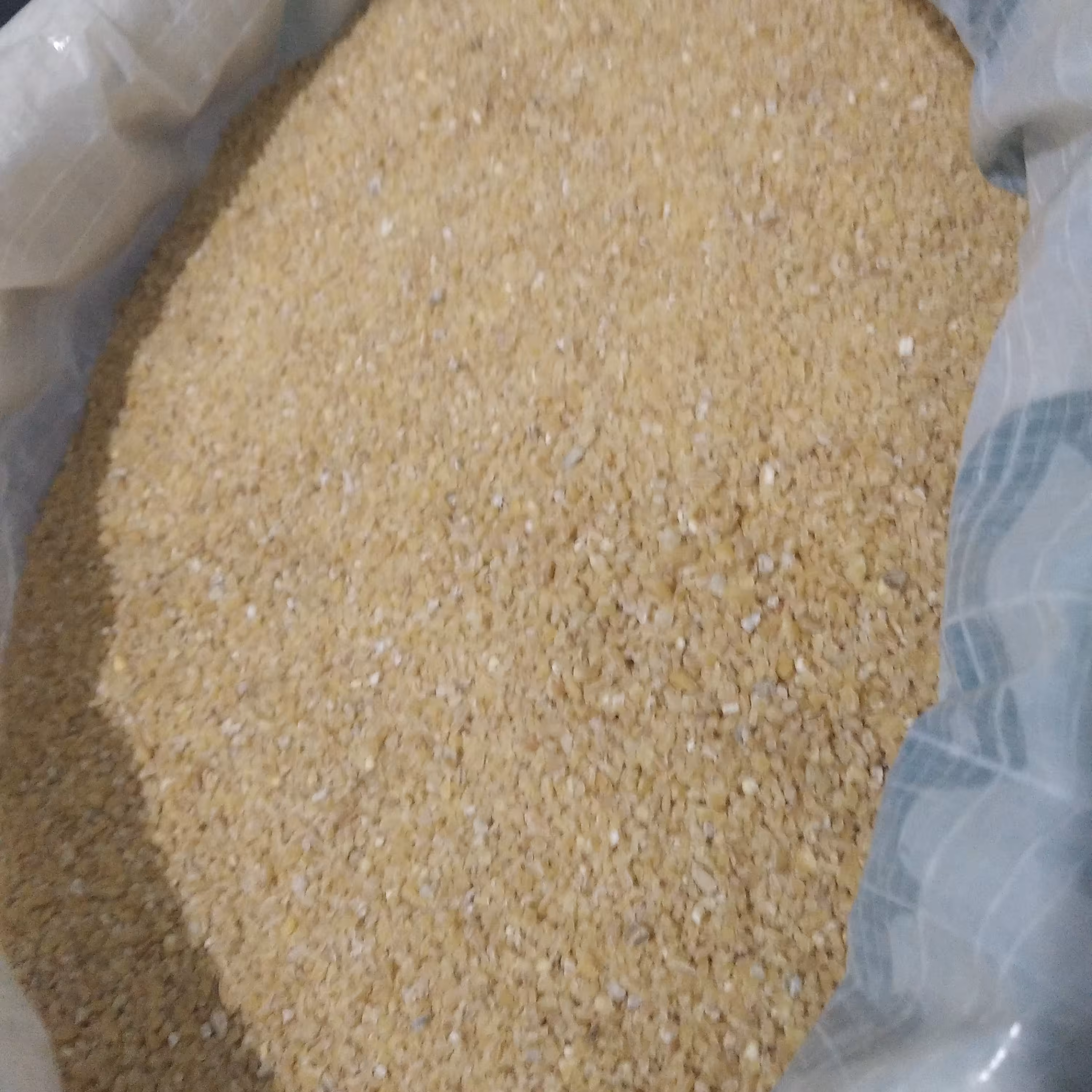 گندم شکسته درجه یک 1000 گرمی