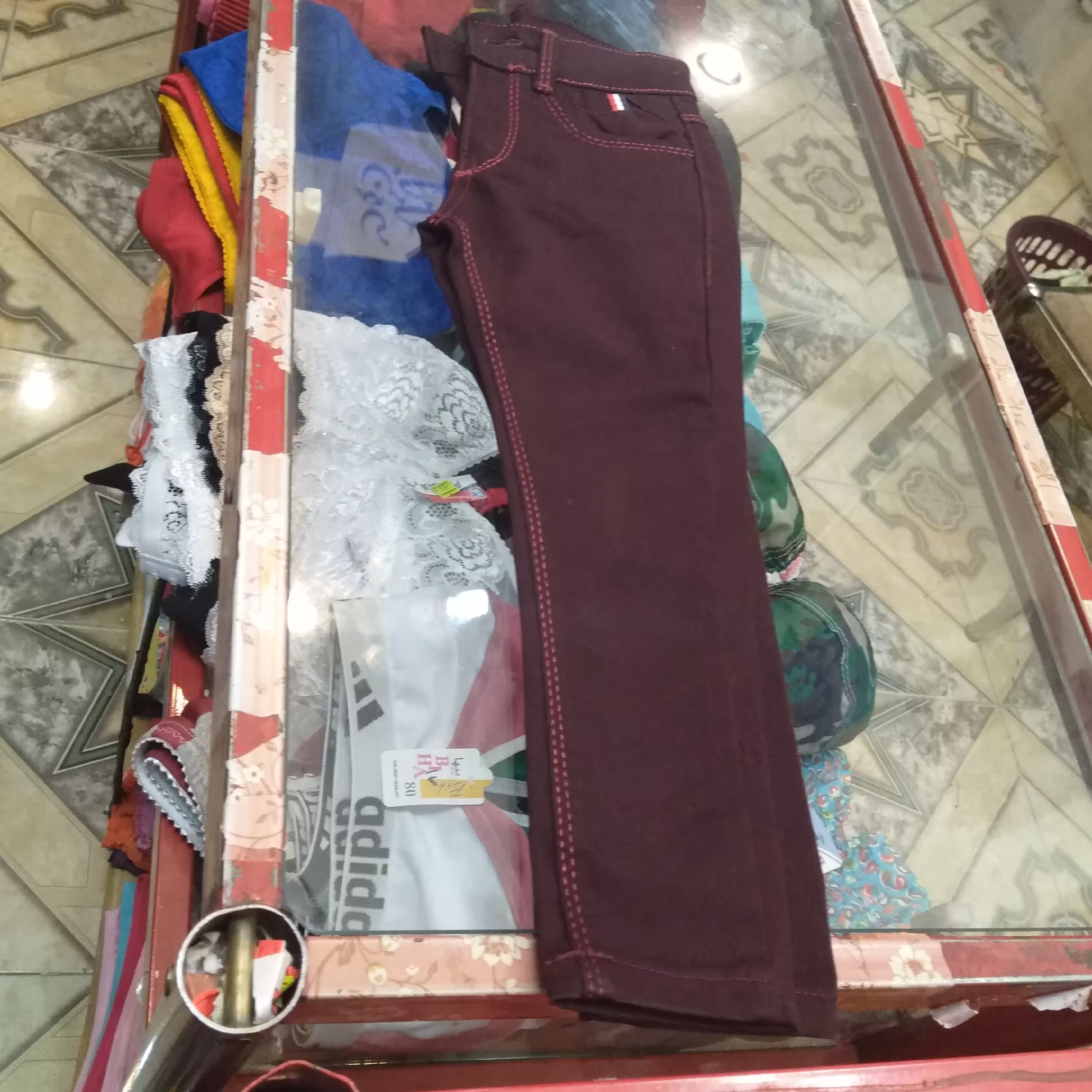 شلوار کتان زرشکی دکمه دار