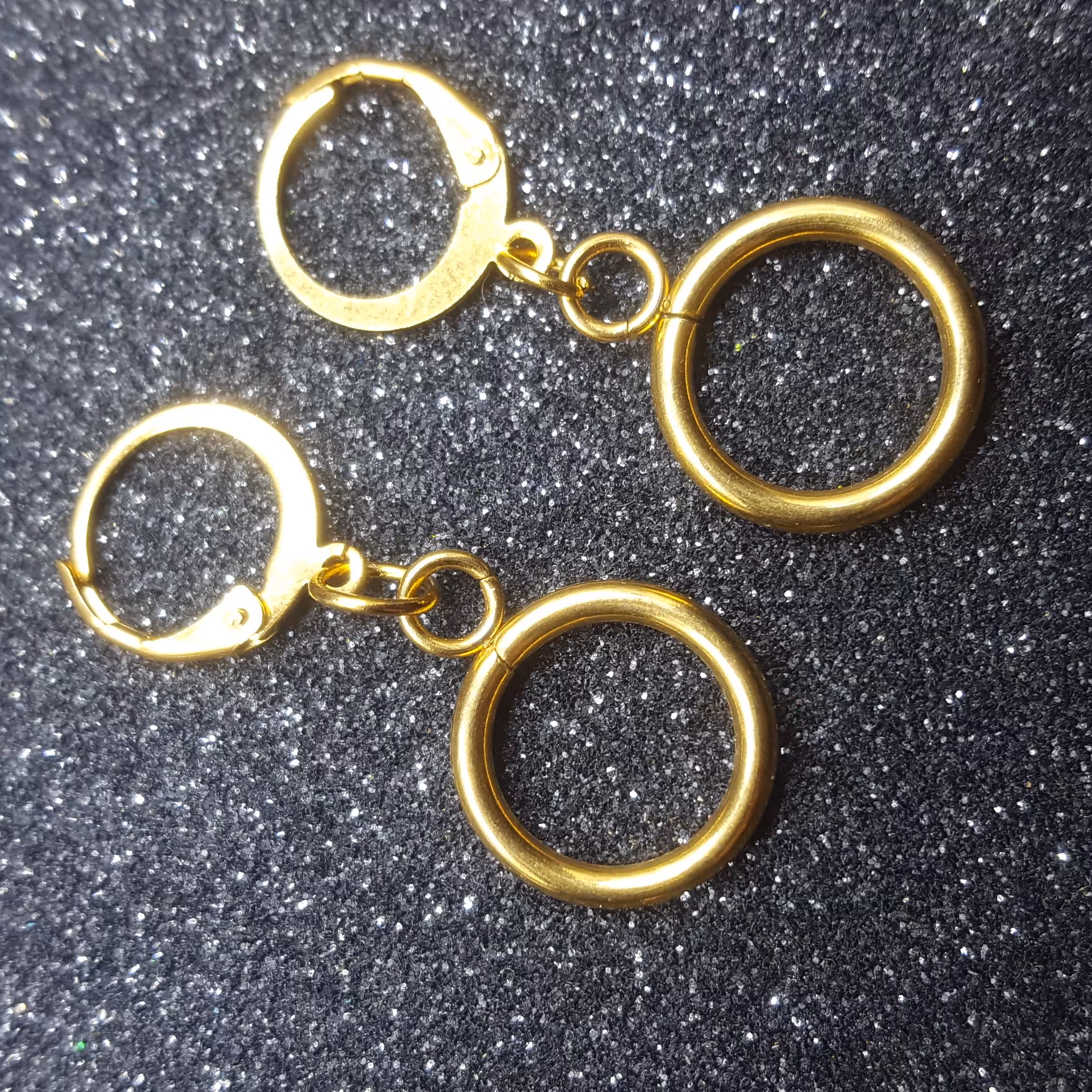 گوشواره حلقه استیل ضد حسایت رنگ ثابت روکش طلا کد(234)