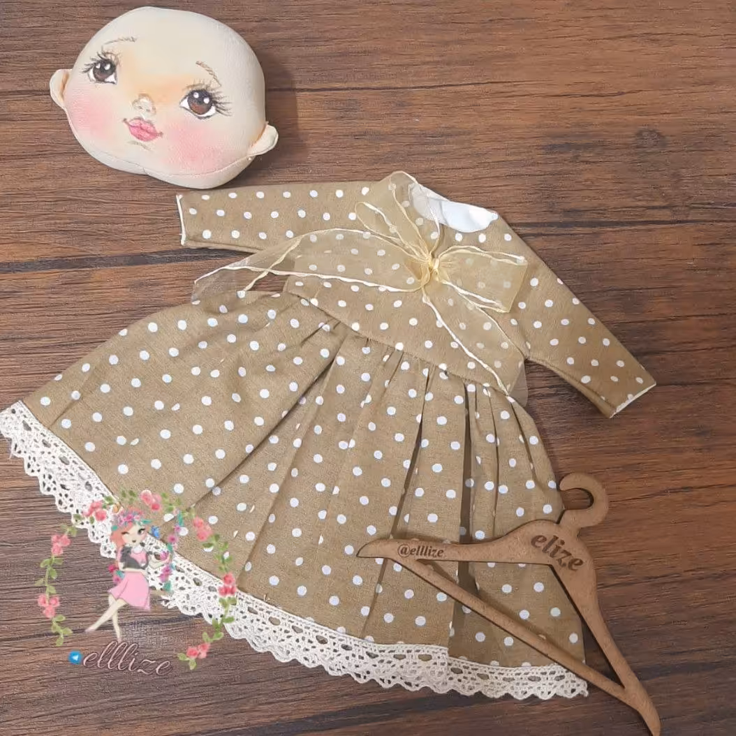 لباس چین دار عروسک روسی