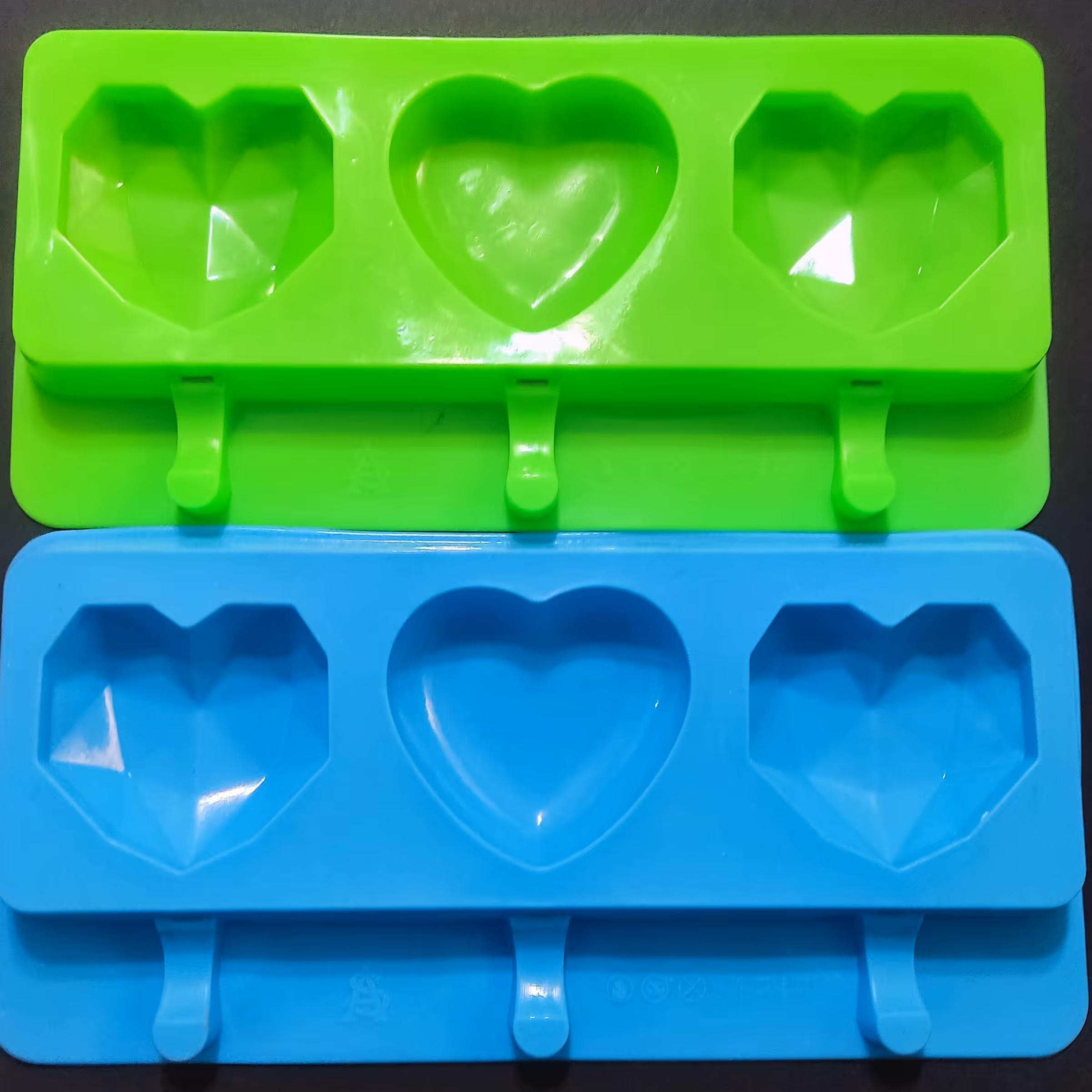 قالب سیلیکونی پاپسیکل 3 تایین 88 گرم