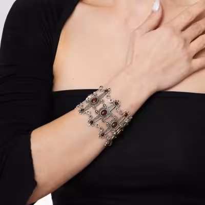 دستبند نگین طرح عقیق