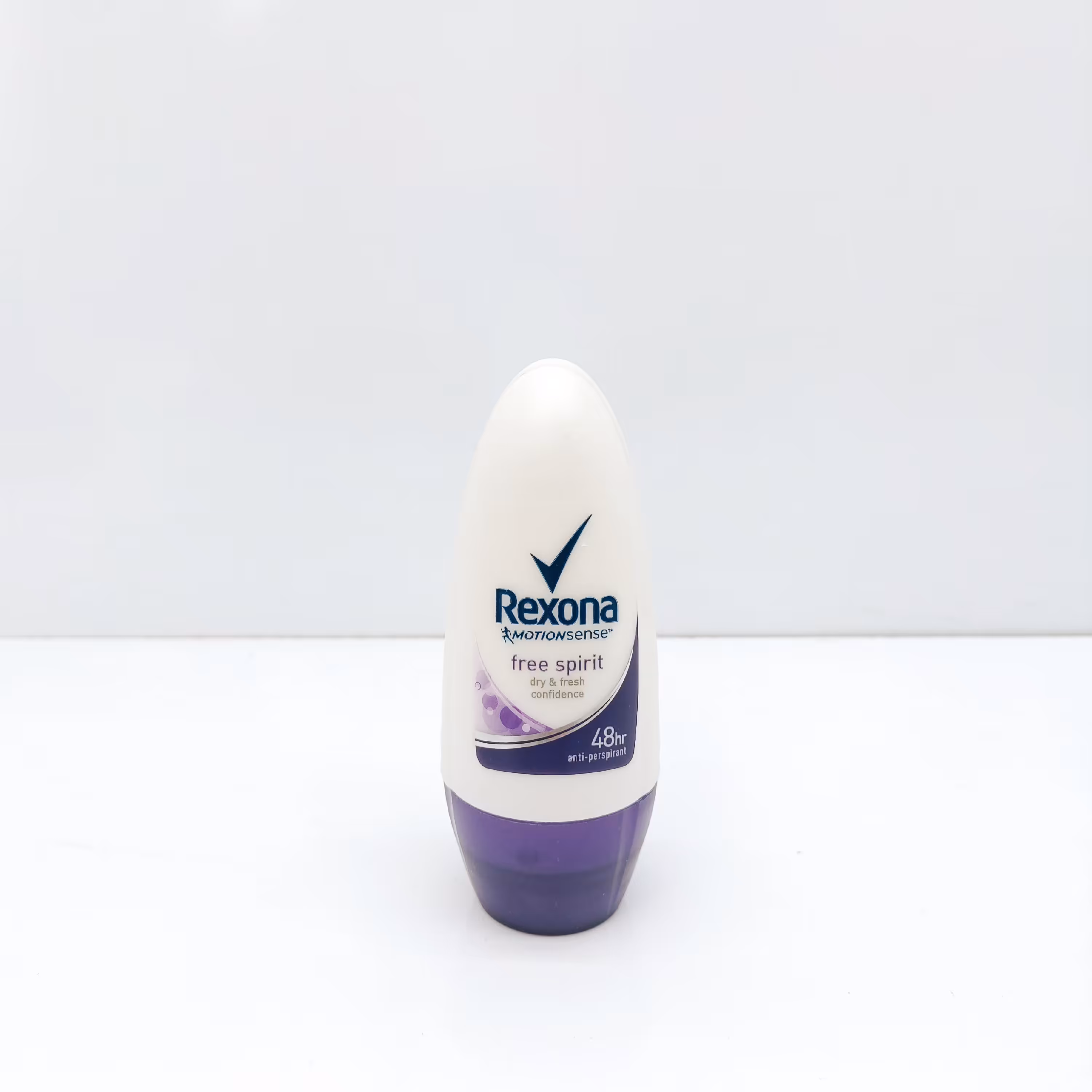 دئودورانت رولی زنانه رکسونا Rexona مدل invisible dry

