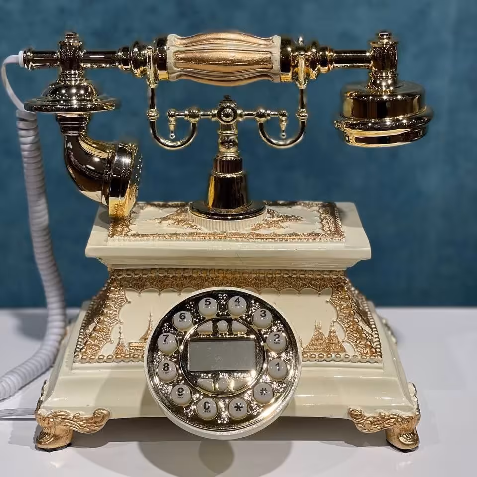 تلفن دکوری با آیدی کالر کیفیت عالی ، دکوری شیک و خاص 