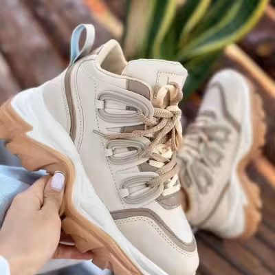 کفش اسپورت لژ دار