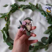 سنجاقسینه جواهردوزی گنجشک