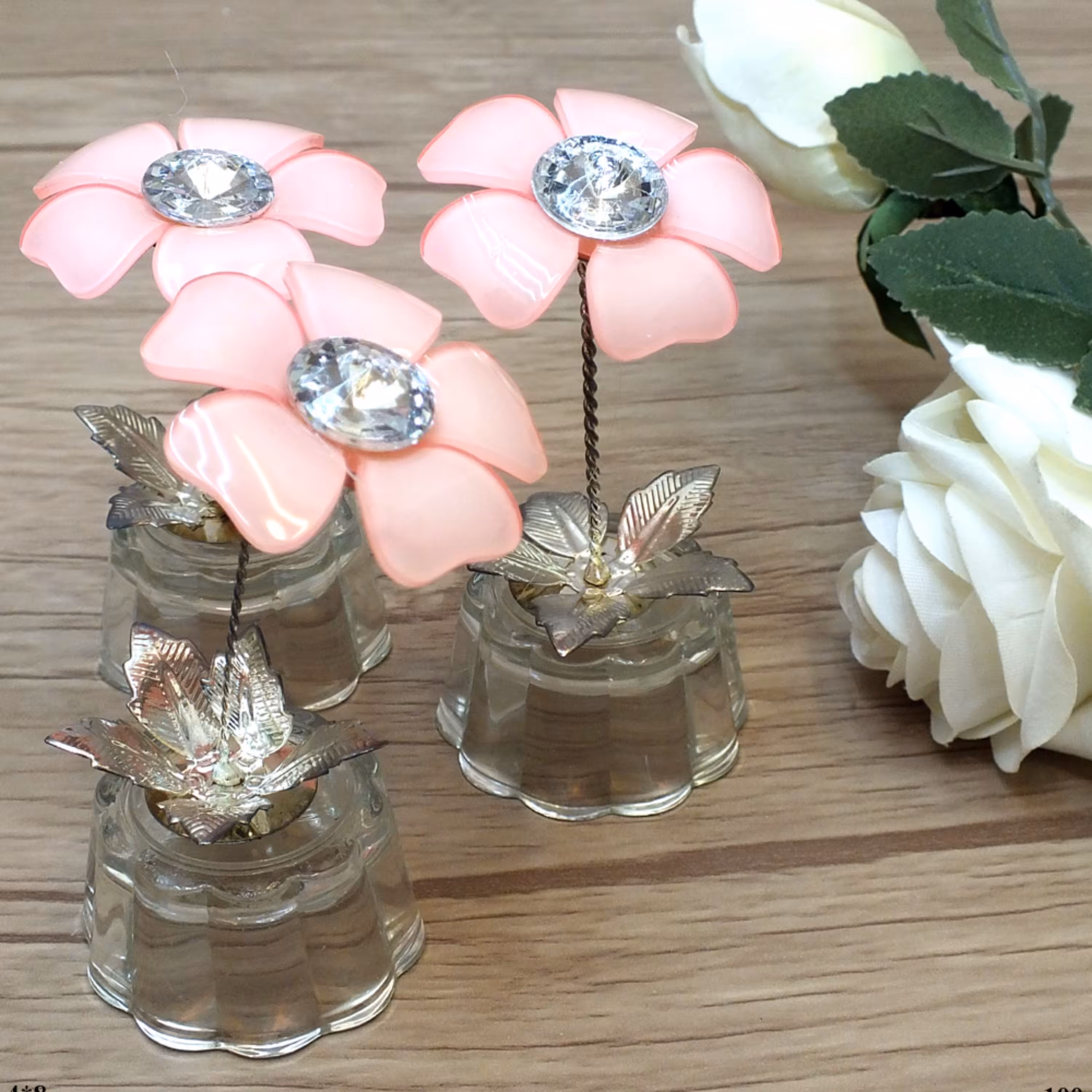 گل کریستالی دکوری نقلی تزئیین کنسول و جلوی آینه