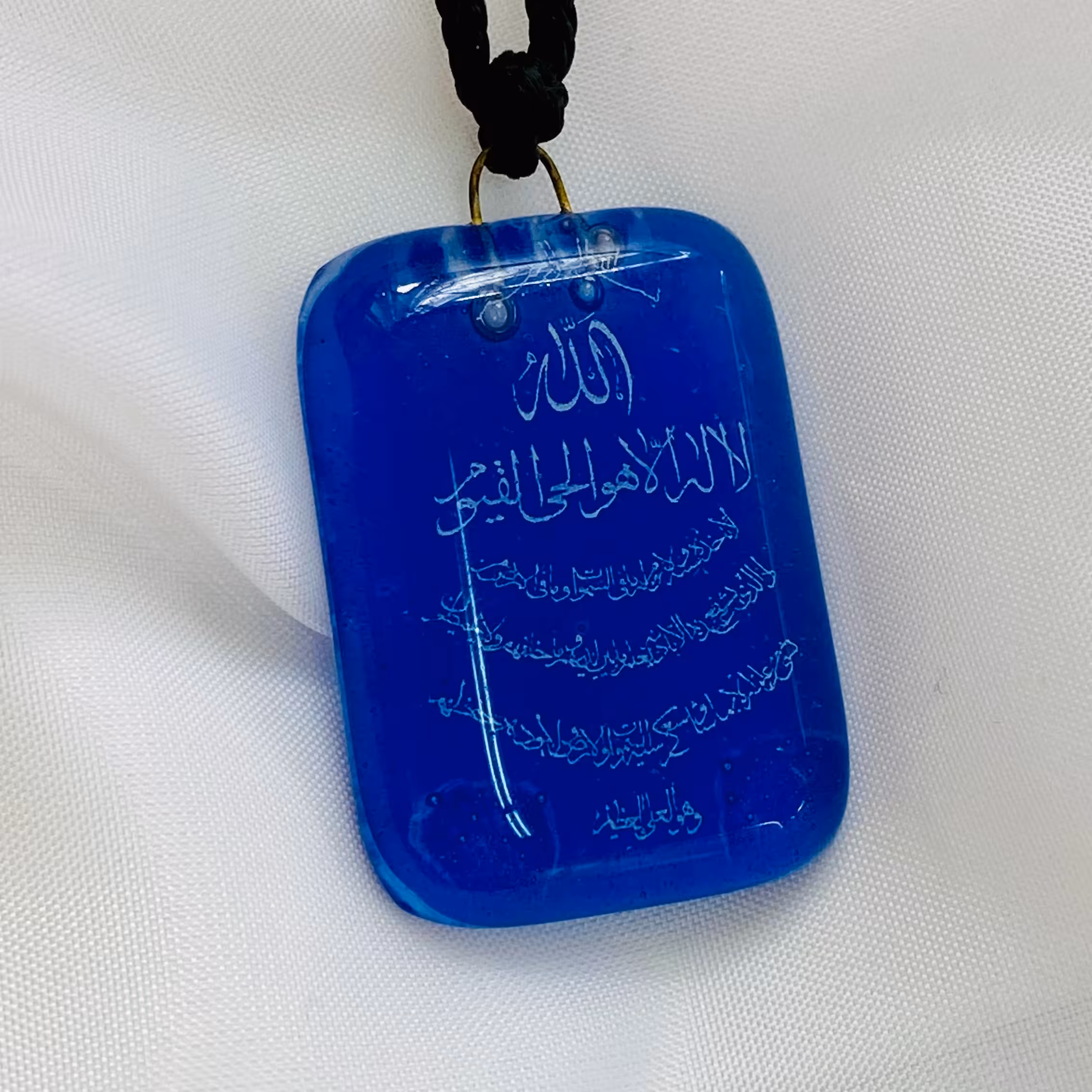 پلاک چشم زخم  سایز کوچک بند نخی رنگ آبی   