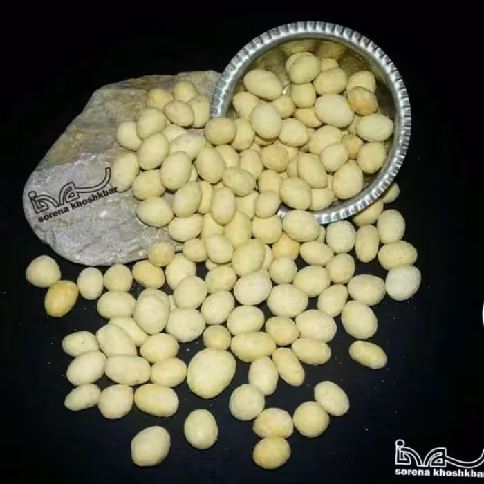 بادام زمینی روکشدار با طعم لیمویی در بسته بندی 950 گرمی 

