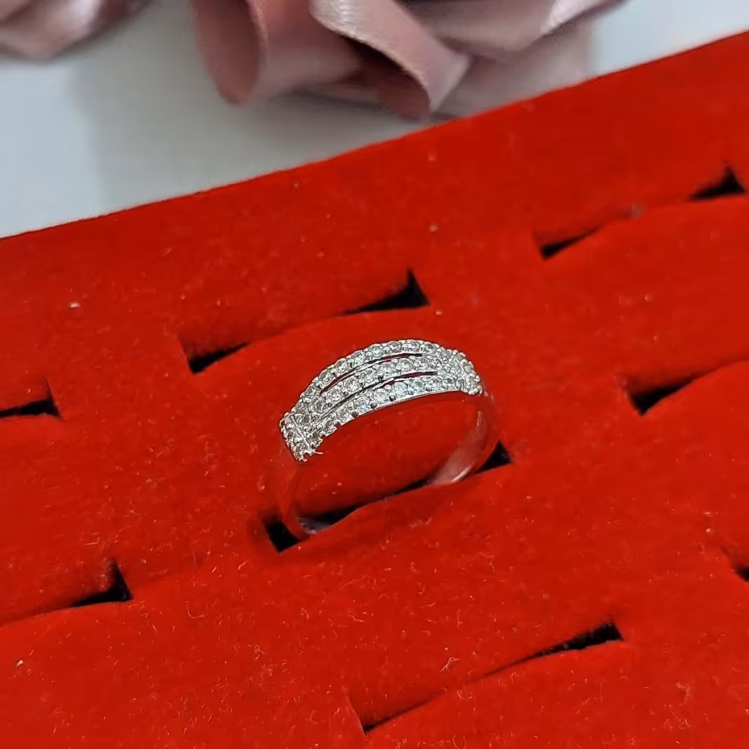 انگشتر نگین کار شده