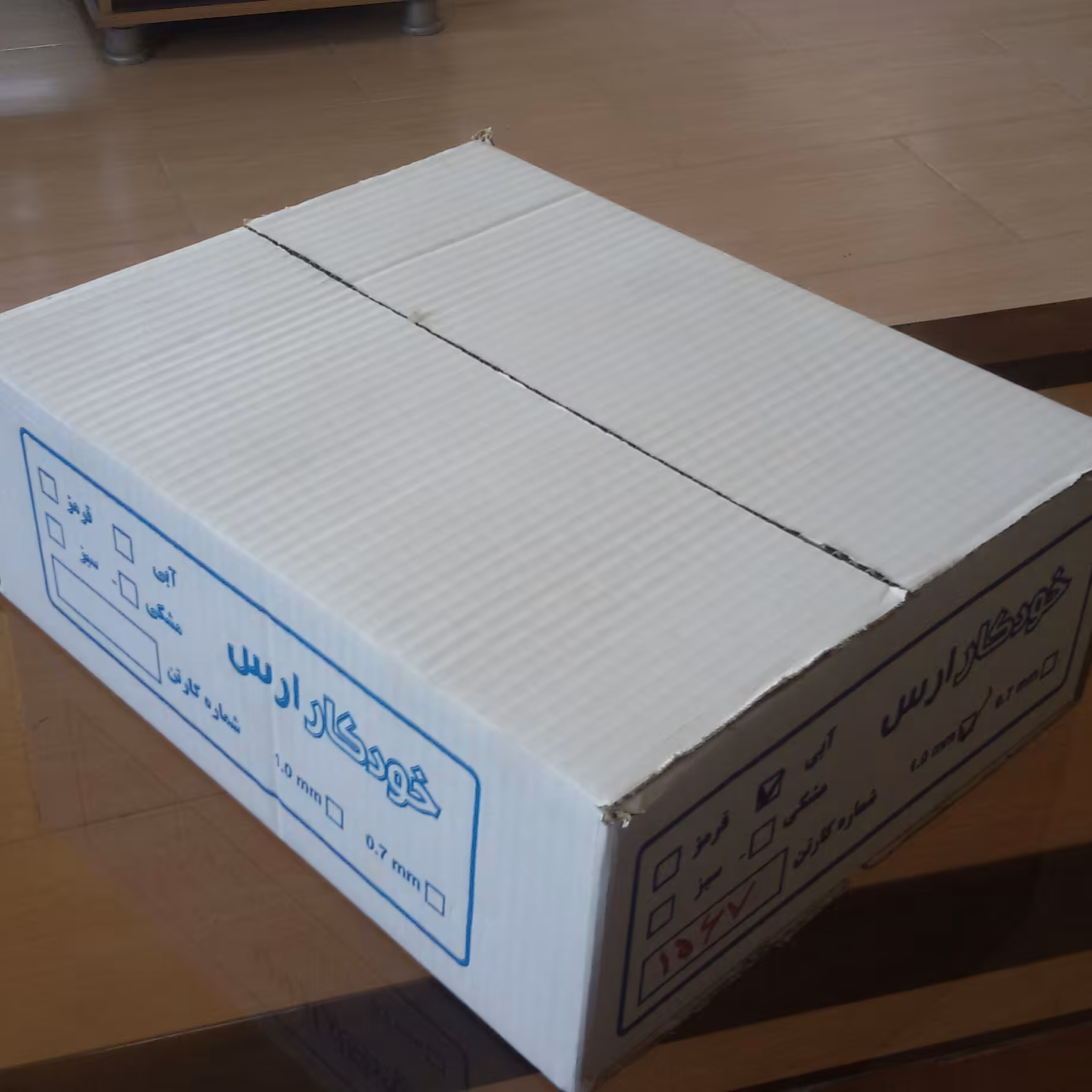 خودکار کارتن 500 عددی آبی در دو اندازه 1.0
و 7. میلیمتر