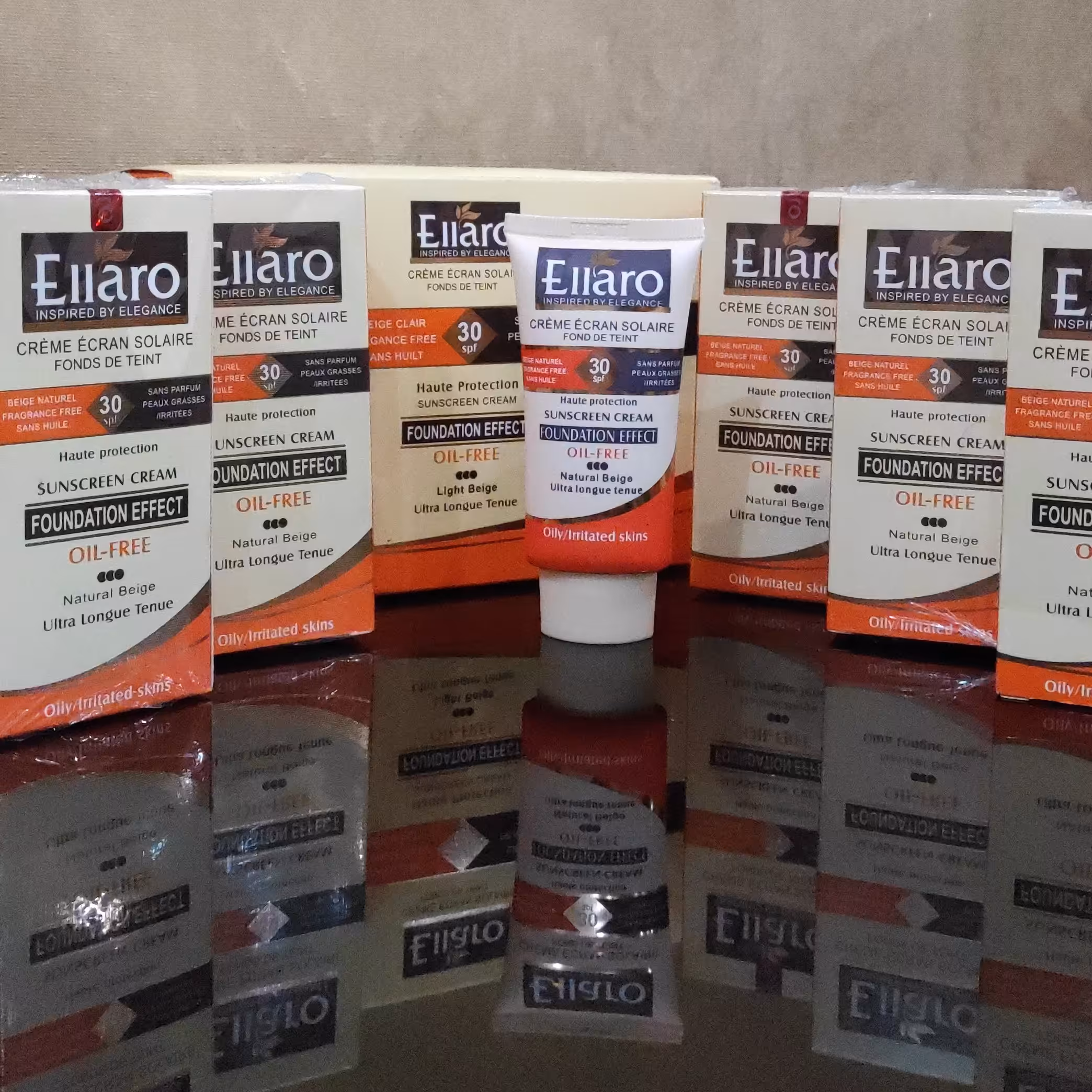 ضد آفتاب رنگی الارو مدل Oil free
