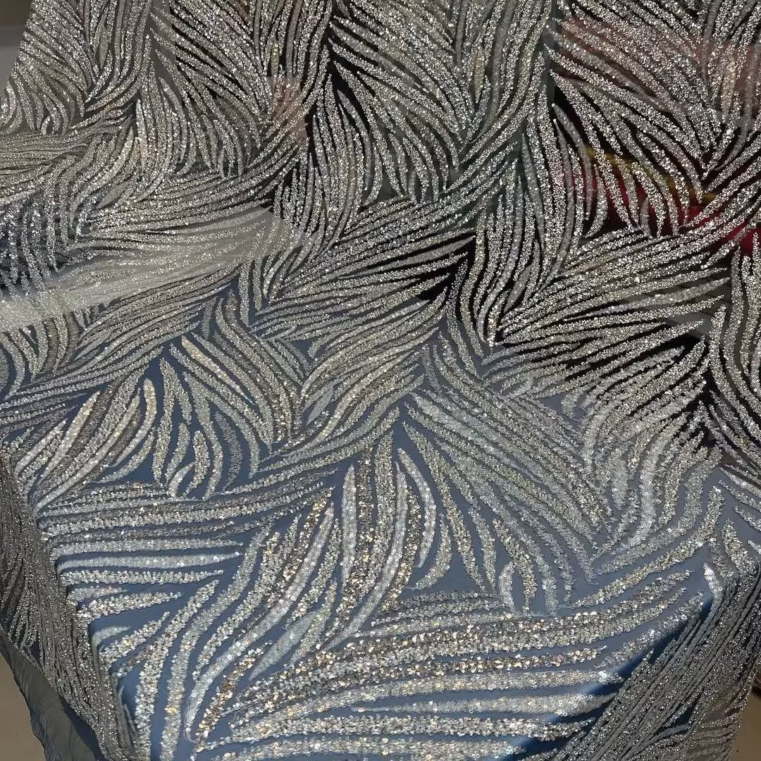 پارچه مجلسی پرکار خطی