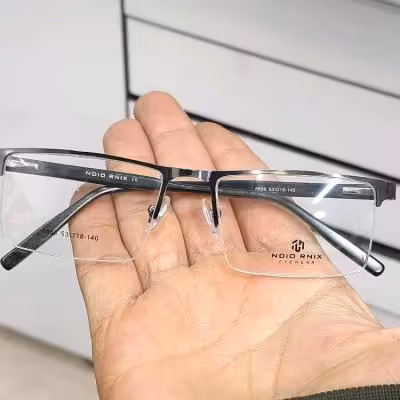 عینک طبی نیمه قاب فلزی دسته فنر دار