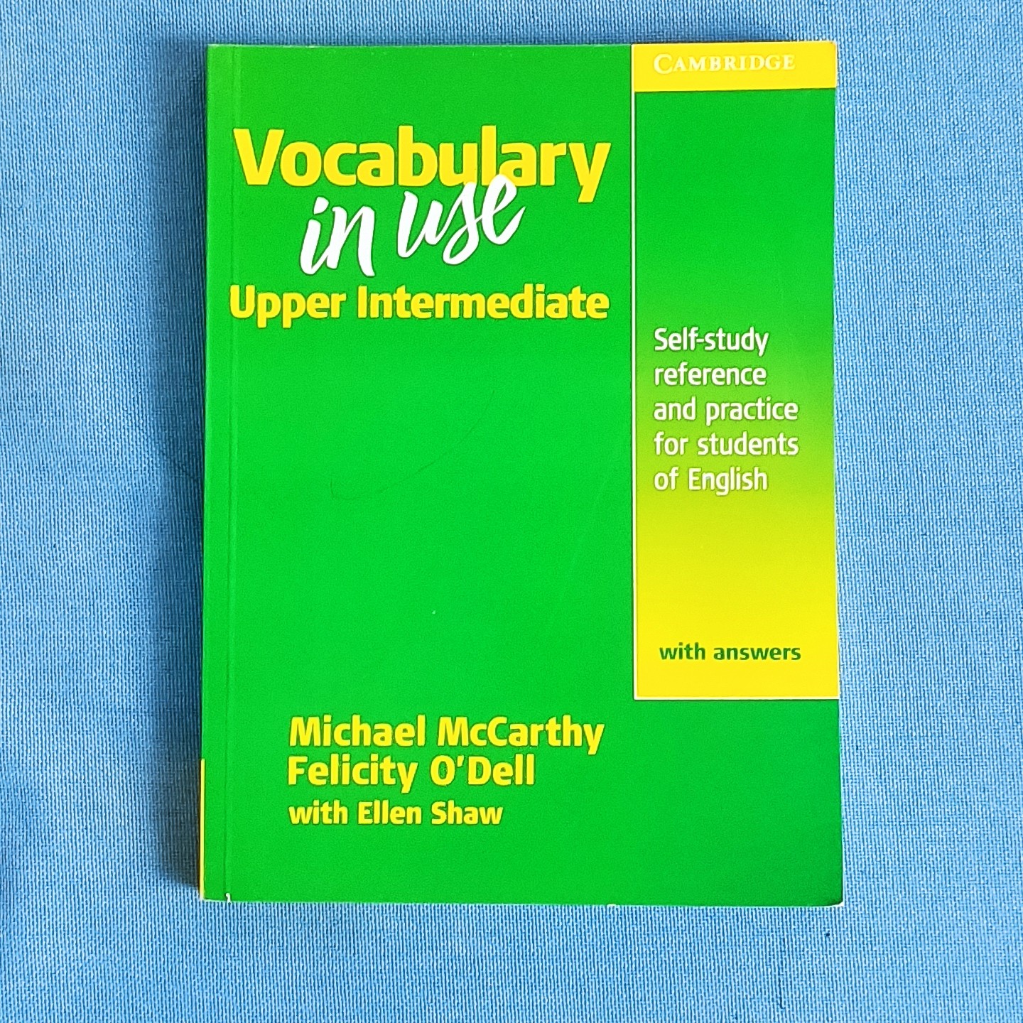 کتاب وکبیولری این یوز  vocabulary in use upper intermediate 
