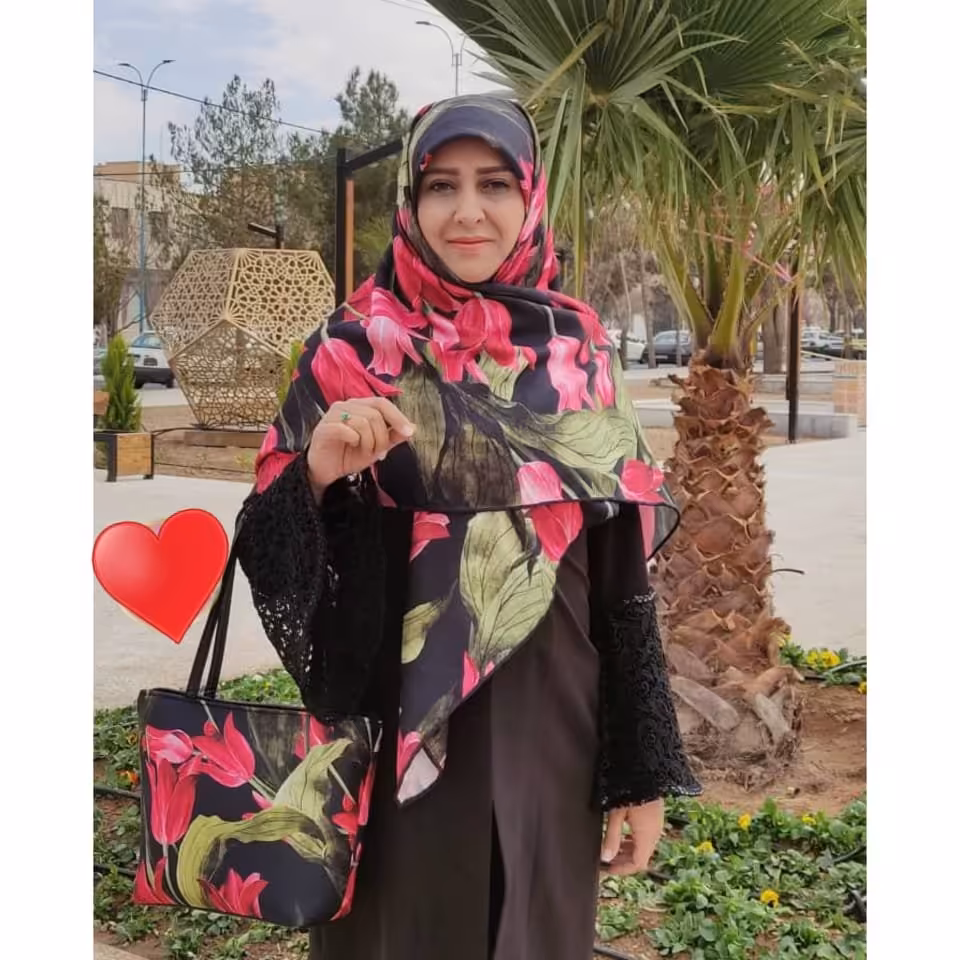 ست کیف و روسری زنانه فوق العاده شیک و جذاب طرح گل لاله