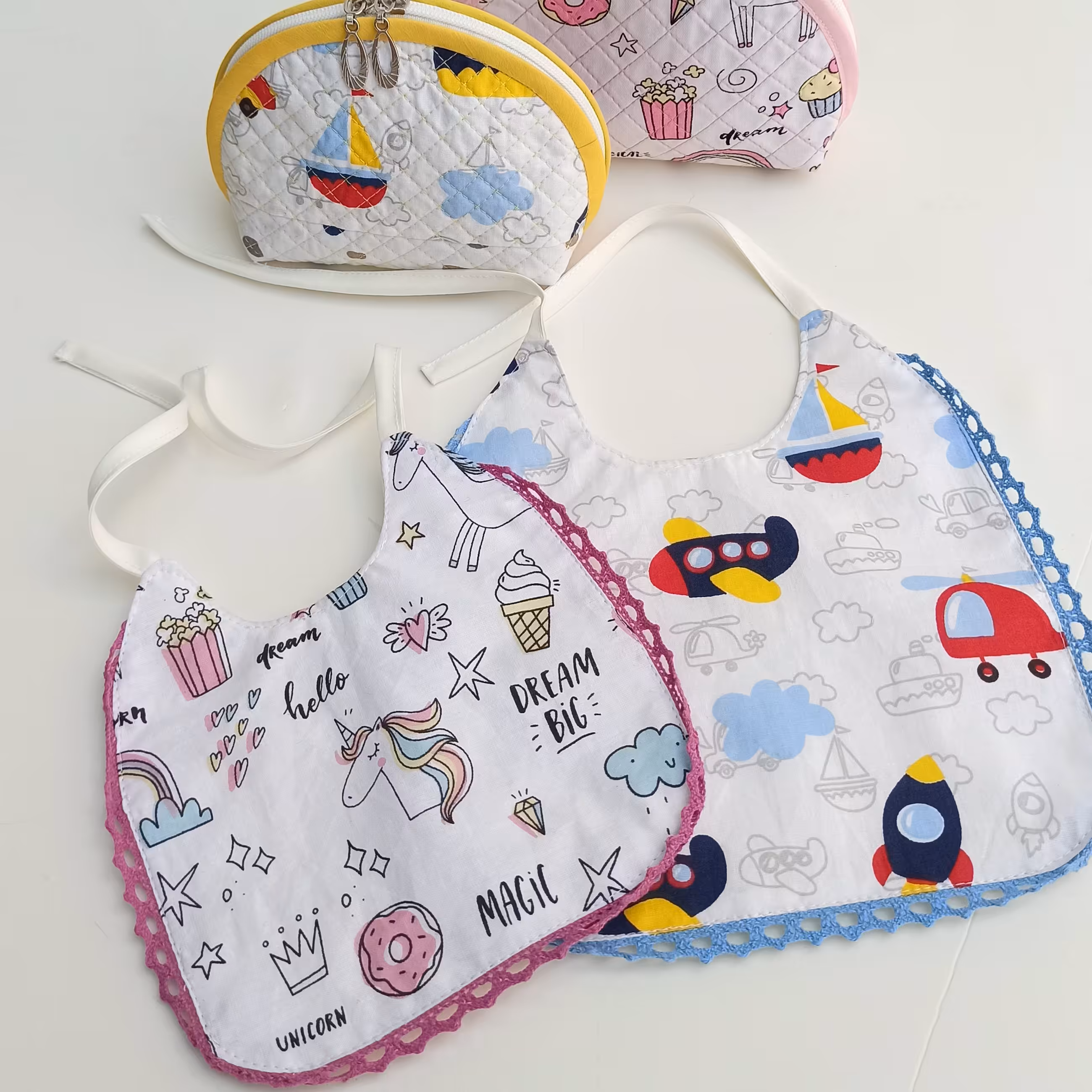 پیشبند غذای کودک ضدآب پارچه ای کتان نخ ترک دورو