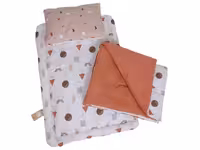 سرویس خواب دم دستی مسافرتی نوزادی(سایز 2)مجموعه 3 عددی تشک، لحاف و بالشت طرح سیرک آجری الا ELA