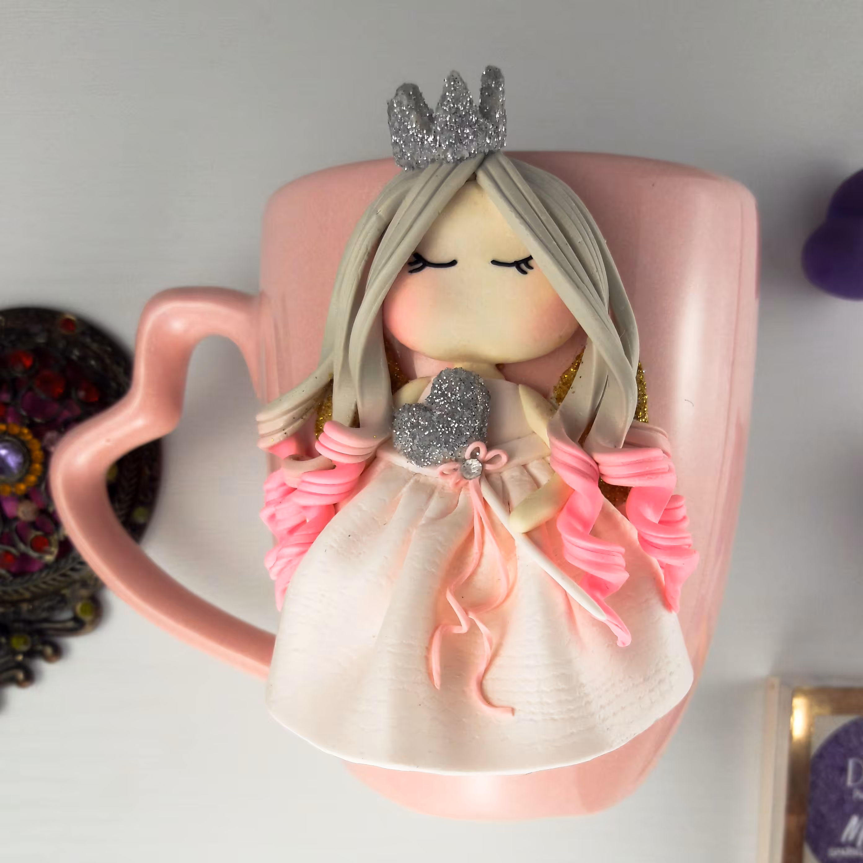  ماگ عروسکی طرح فرشته، ساخته شده با خمیر پلیمری، ضدآب و مقاوم در برابر ضربه 