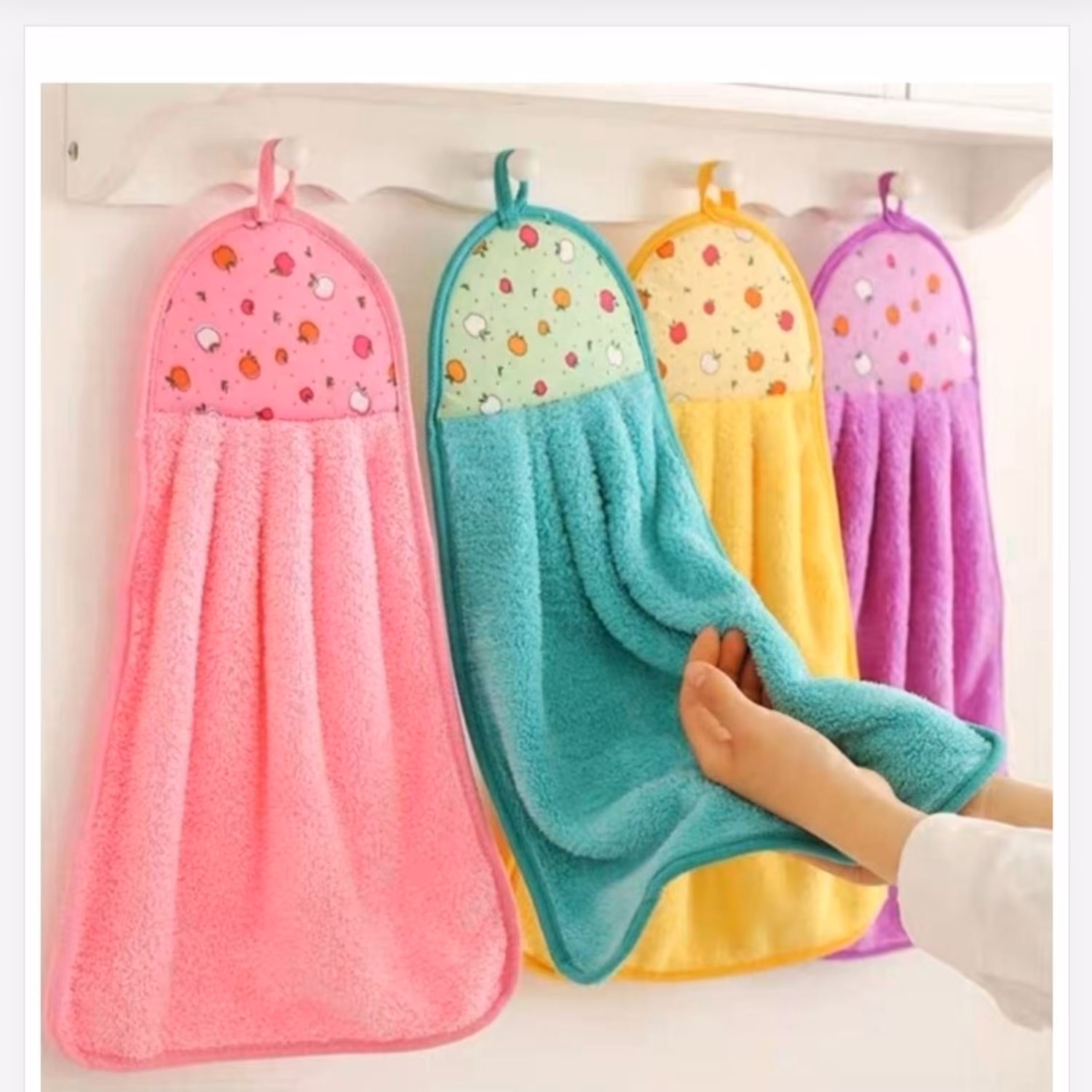 حوله آویز آشپزخانه