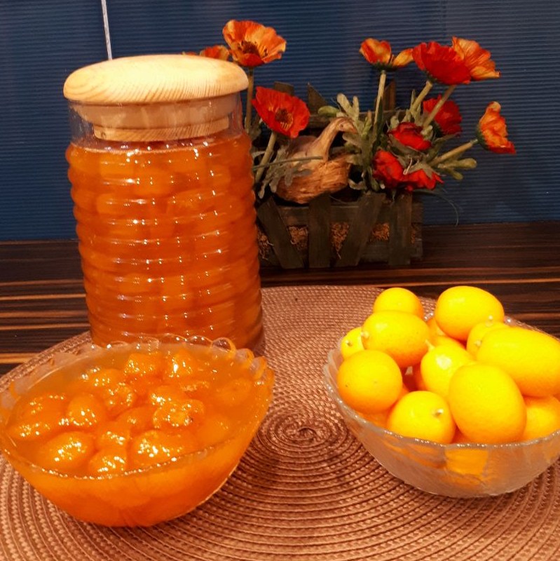 مربای کامکوات 450 گرمی ممتاز تهیه شده با آب پرتقال بسیار خوشمزه