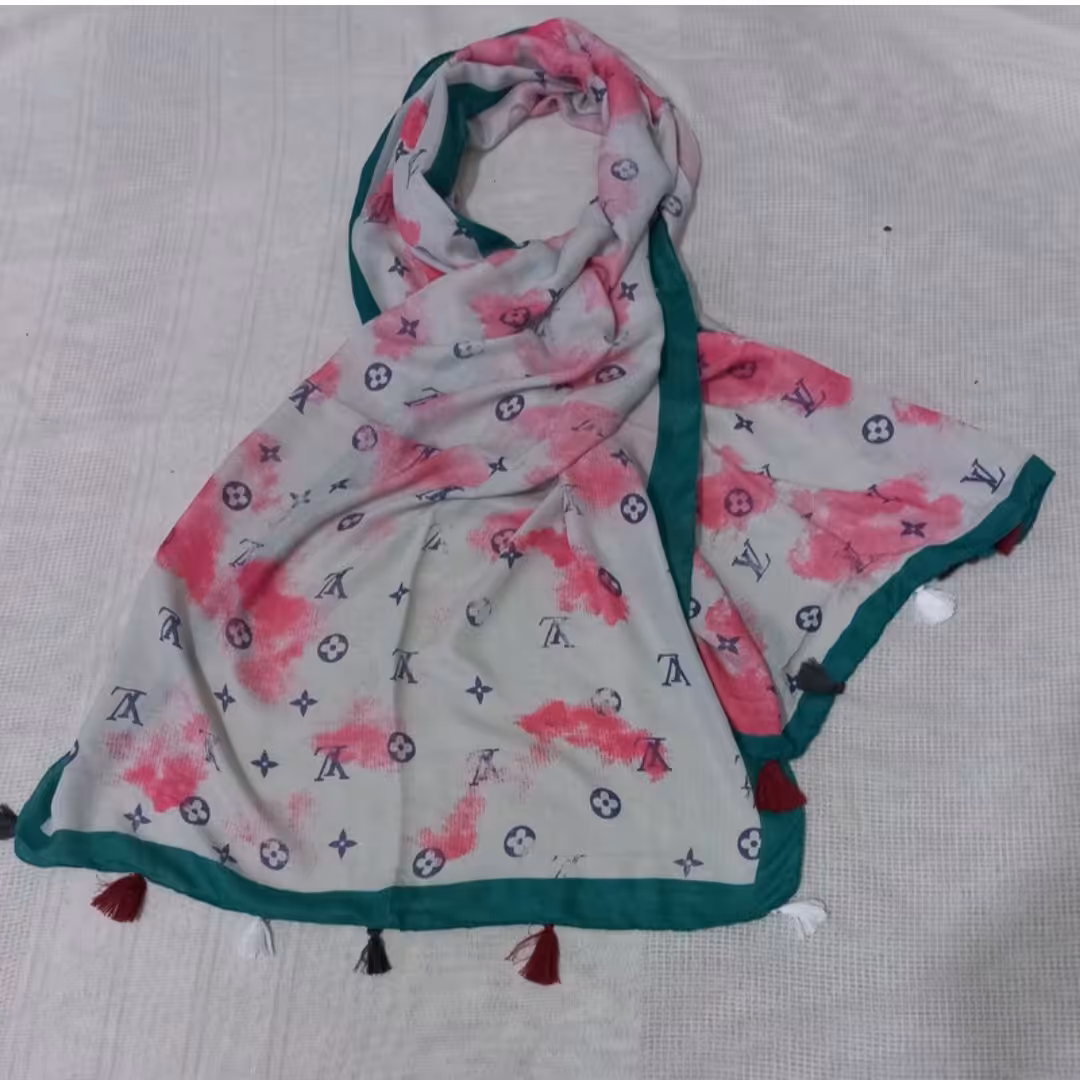 شال نخی طرح LV منگوله دار بسیار نرم و لطیف و خنک و تابستانی